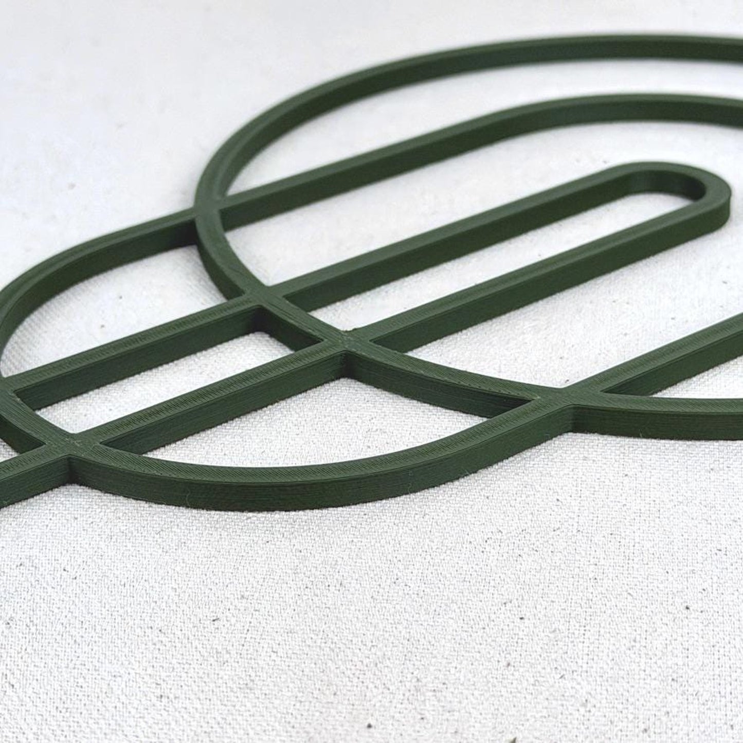 Circle Shaped Plant Trellis, Modern Plant Support, Indoor Garden Decor, 11.875" tall