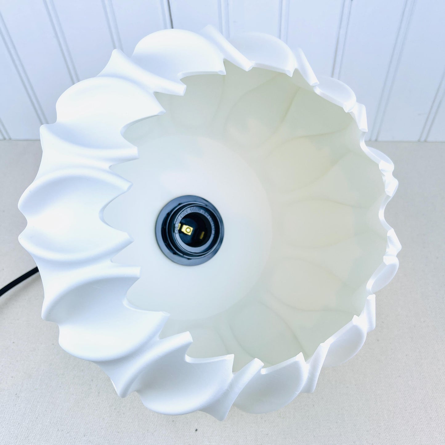 Abyssal Pendant Lamp, Sculptural Light, Petal Shape Pendant Light