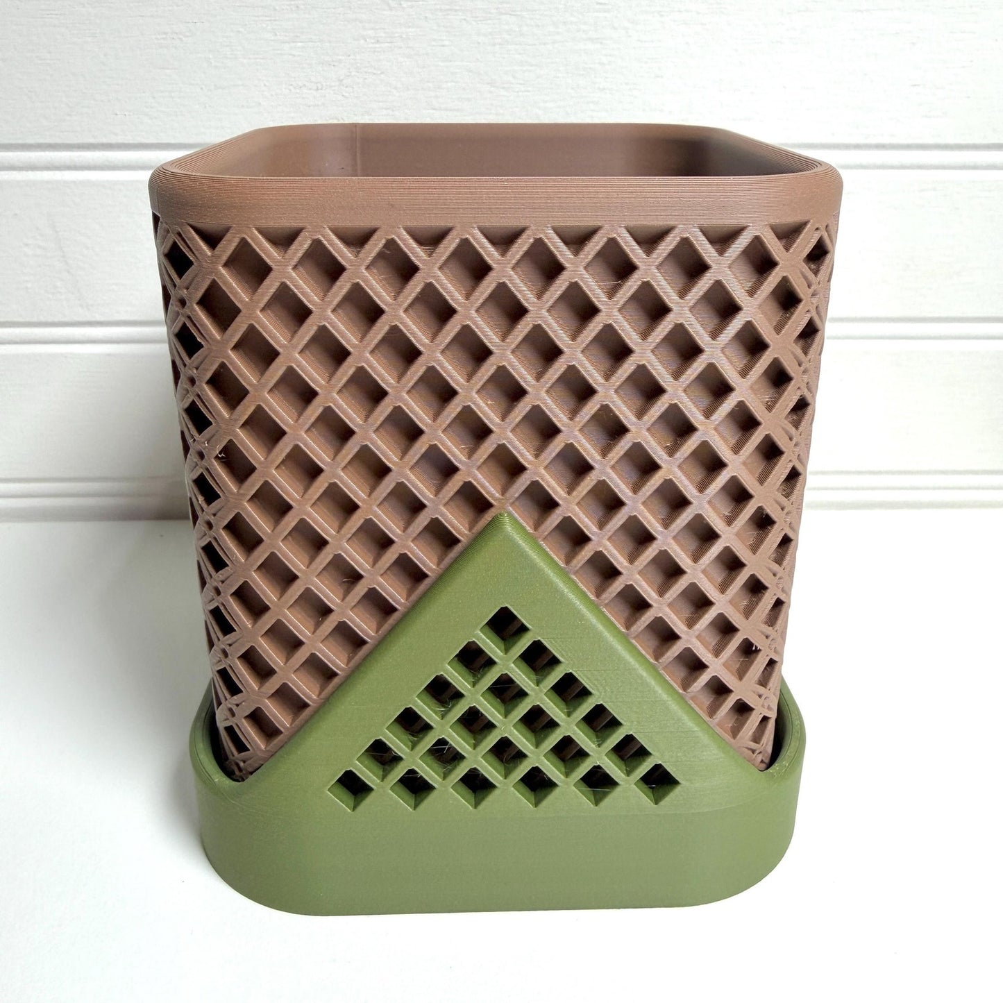 Squared Polygon Planter, Indoor Plant Pot with Decorative Drip Tray, Tabletop Planter