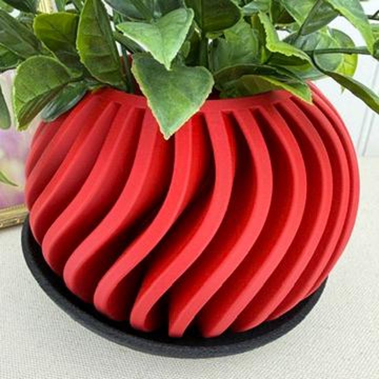 The Surge Planter, Indoor Flower Pot, Tabletop Planter, Wave Pattern