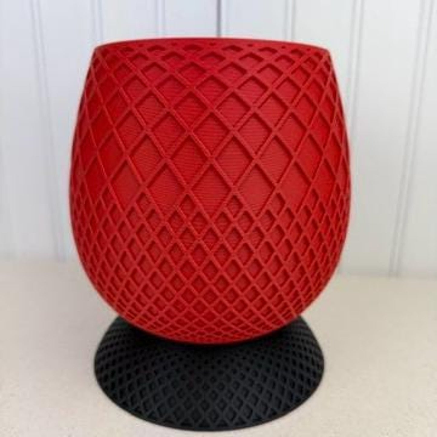 The Miro Planter, Indoor Flower Pot, Tabletop Planter. Lattice Design