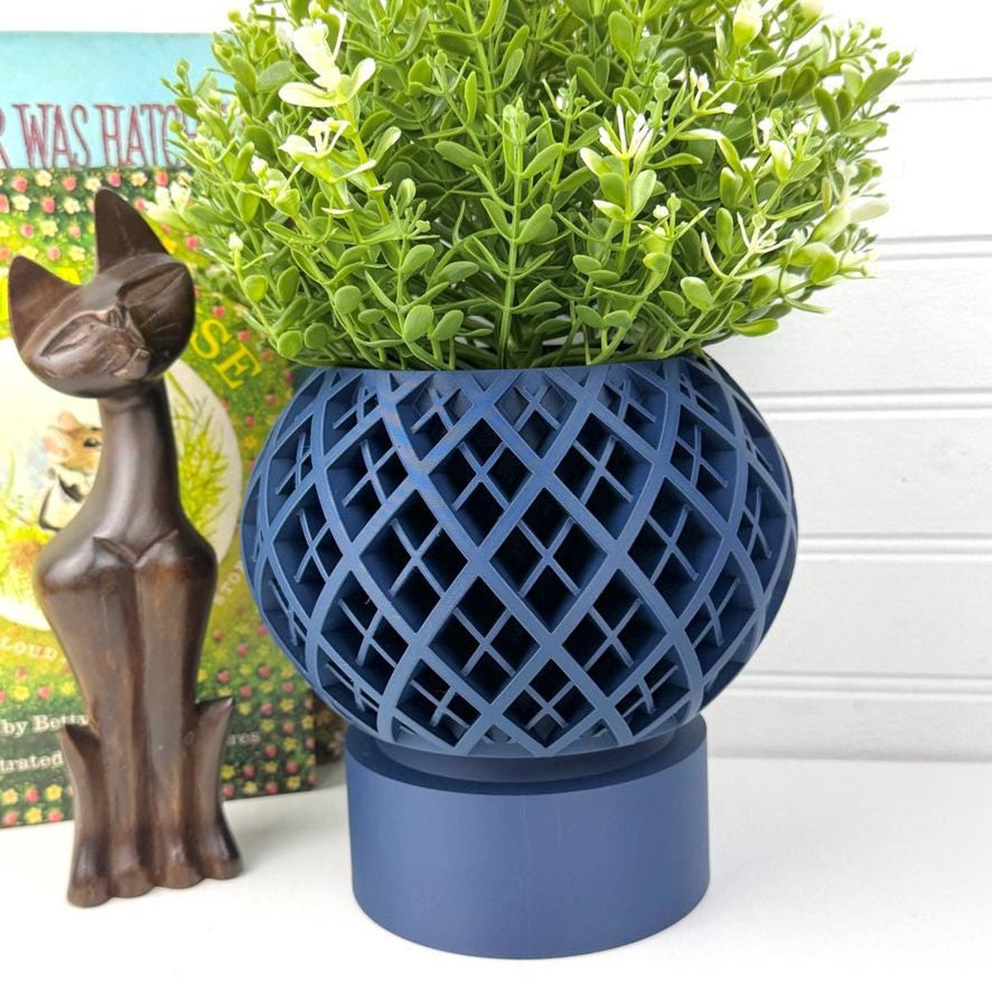 Planter Pot 004, Indoor Plant Pot, Tabletop Planter, Hourglass Inspired