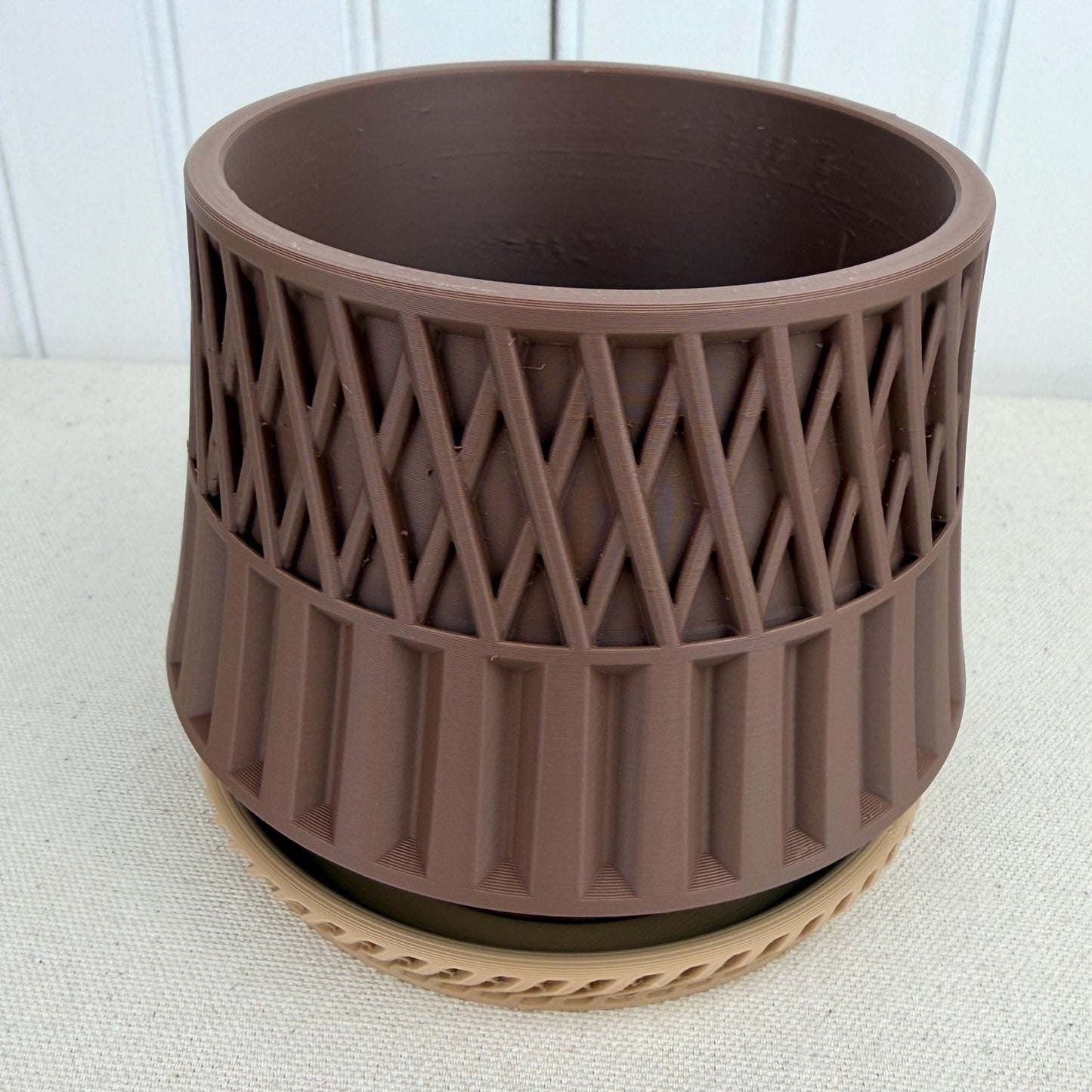 The Axon Planter, Indoor Flower Pot, Tabletop Planter, Layered Design