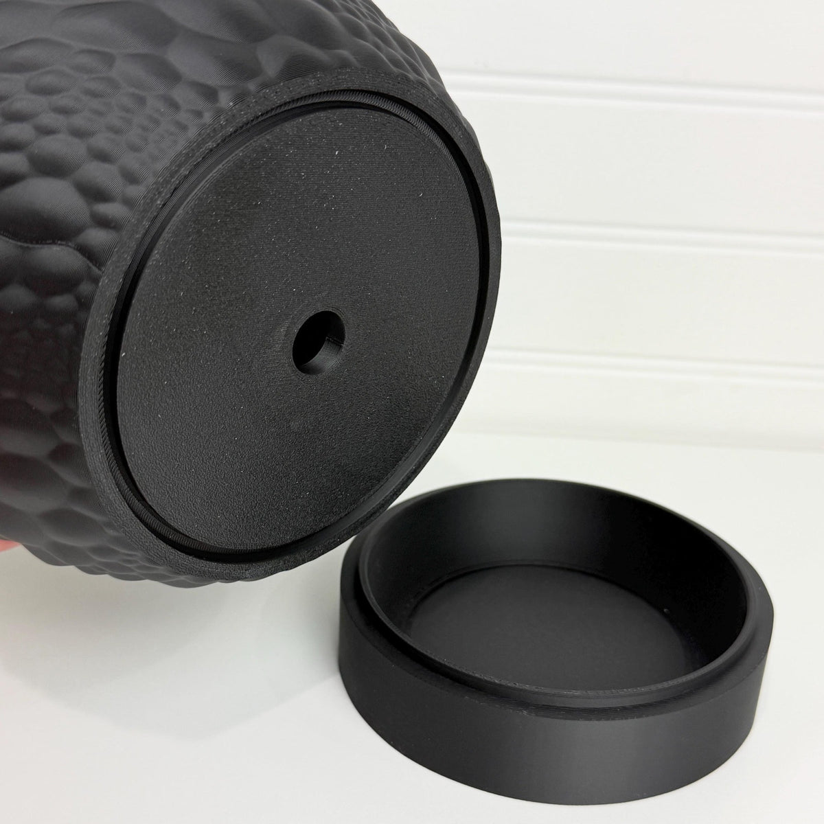 Gato Planter, Tabletop Indoor Plant Pot with Drip Tray, Organic Pattern, Moon Texture