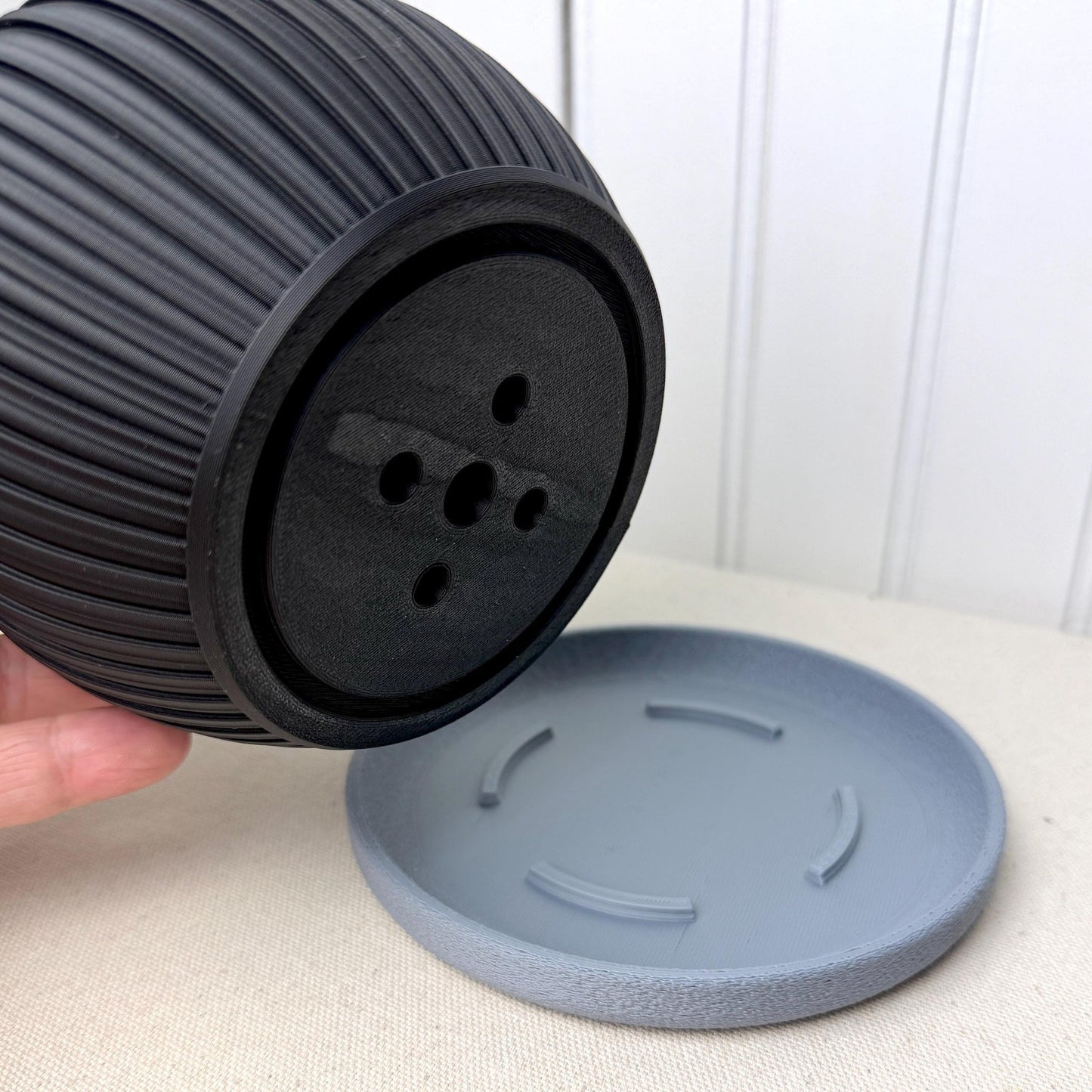 The Halo Planter, Indoor Flower Pot, Tabletop Planter, Ribbed Pattern