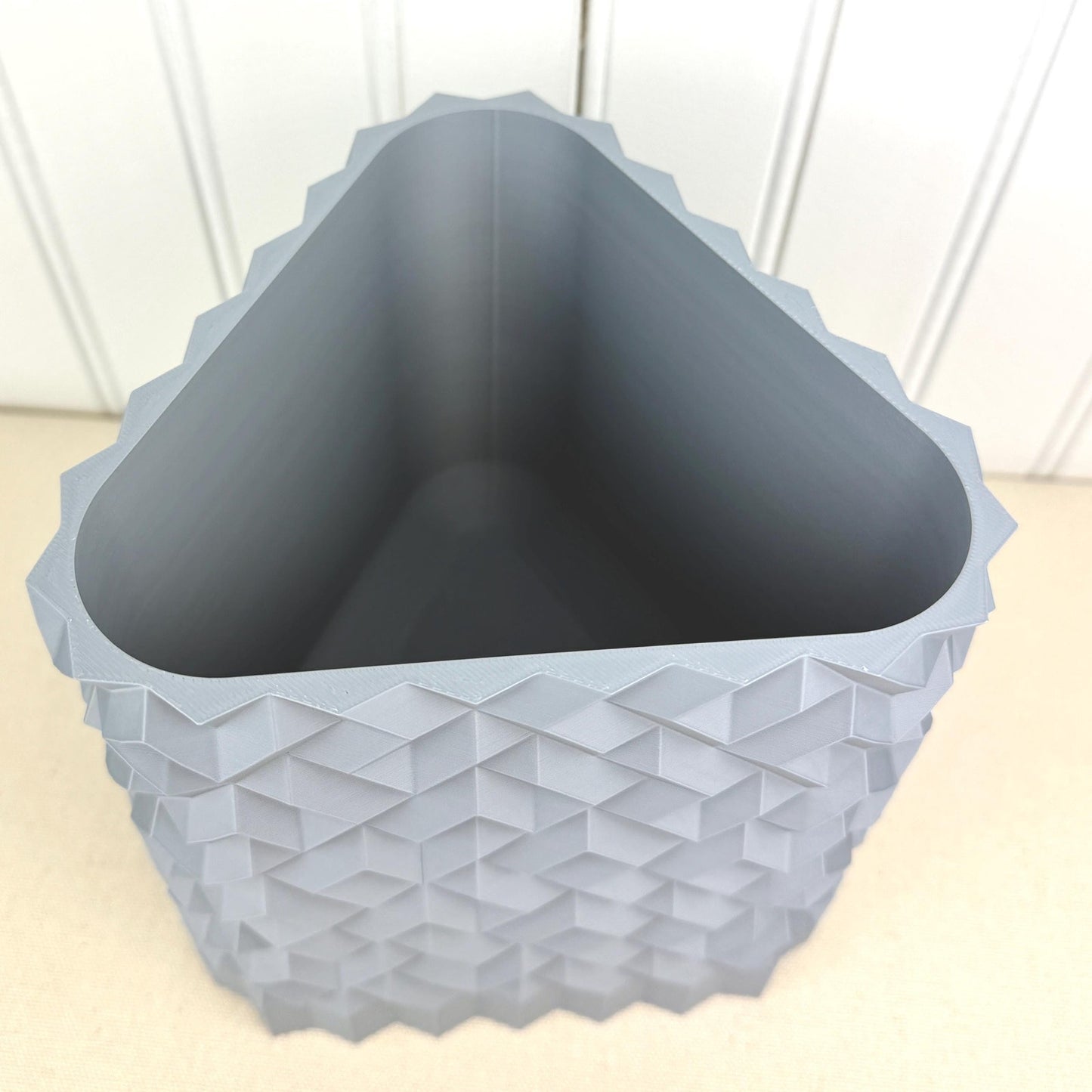 Cobble Planter 02, Indoor Flower Pot, Tabletop Planter, Triangular Design