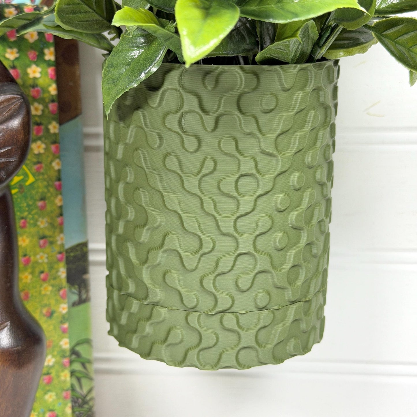 Geo Wall Hanging Planter, Indoor Plant Pot, Screw On Drip Tray, Geometric Design