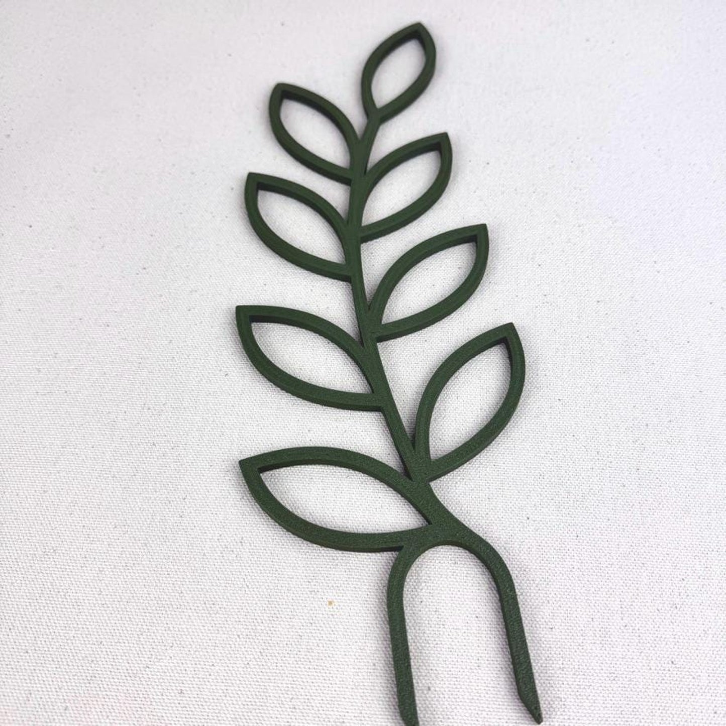Leaf Shaped Modern Plant Trellis, Plant Support, Indoor Garden Decor, 12.375" tall