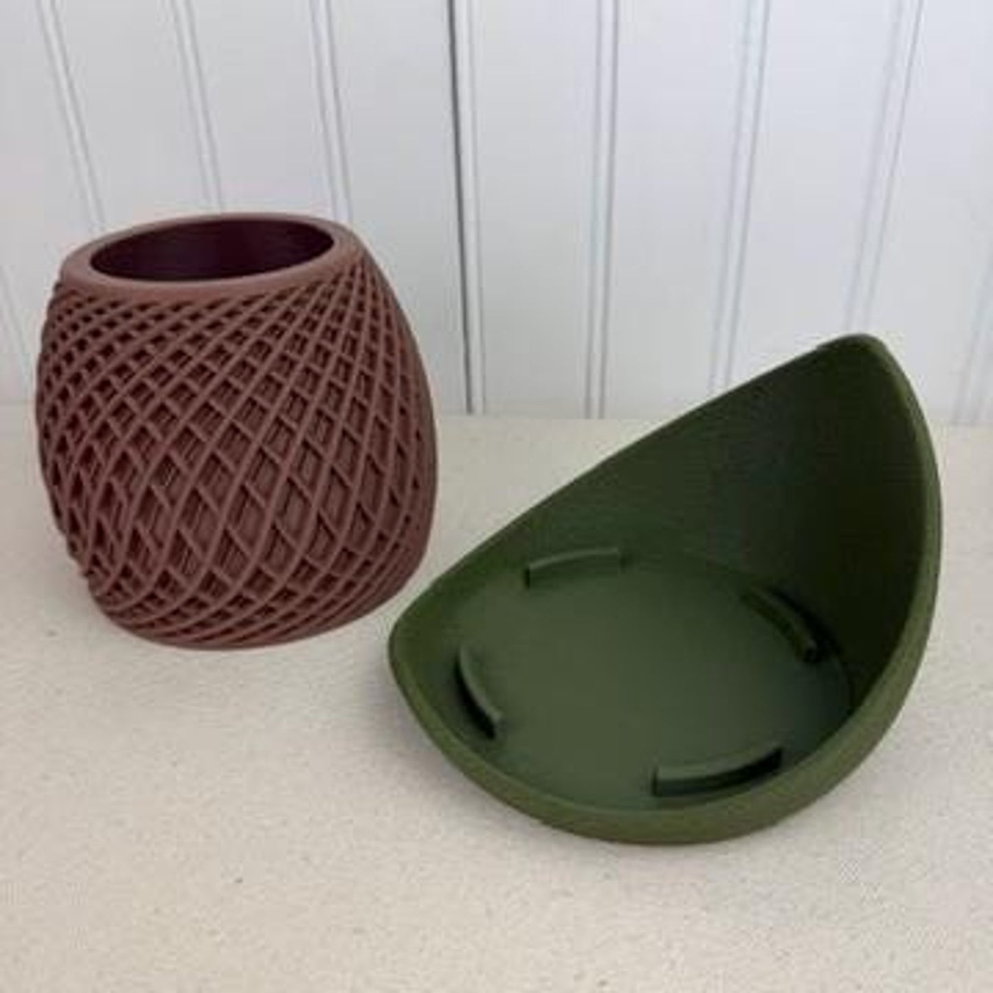 The Stryde Planter, Indoor Flower Pot, Tabletop Planter. Diamond Lattice Design