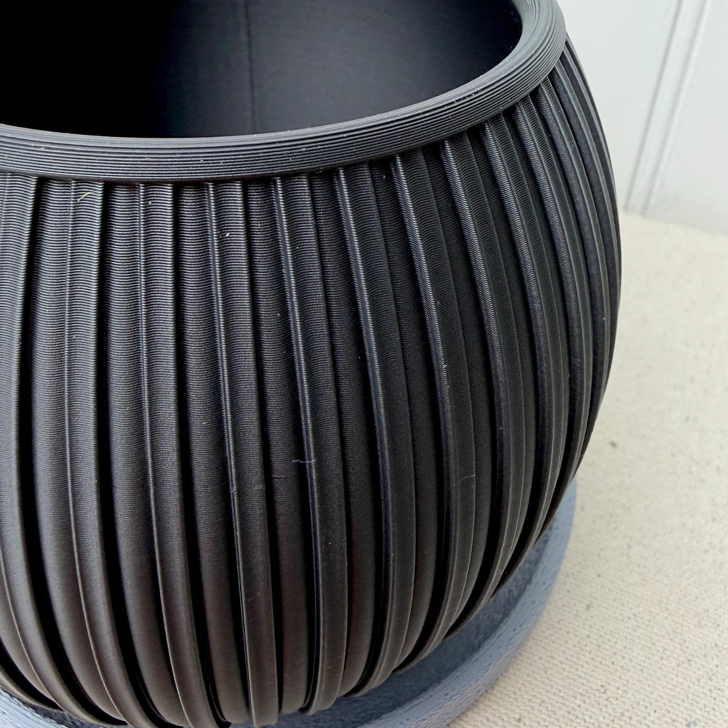 The Halo Planter, Indoor Flower Pot, Tabletop Planter, Ribbed Pattern