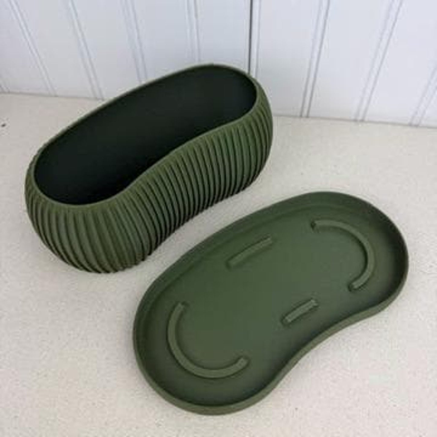 Terra Planter, Indoor Planter with Drainage Tray, Tabletop Planter, Ridged Kidney Bean Shaped