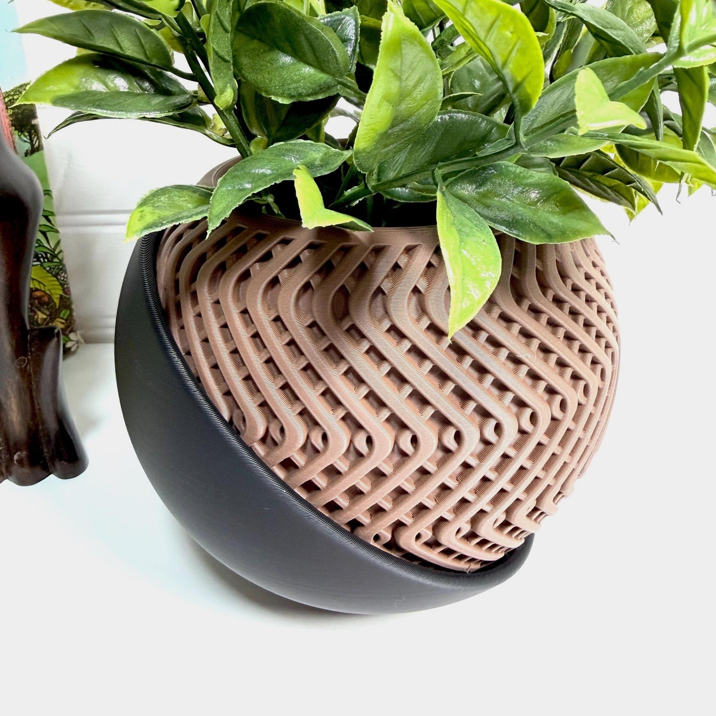 The Blaze Planter, Indoor Flower Pot, Tabletop Planter, Geometric Silhouette, Wrap Around Tray