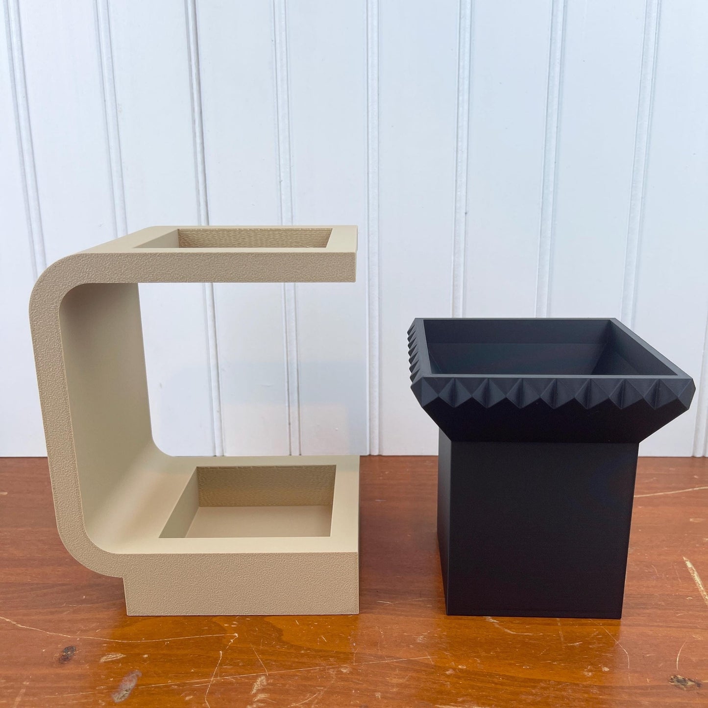 The Daka Planter: Indoor Planter Pot, Tabletop Flower Pot