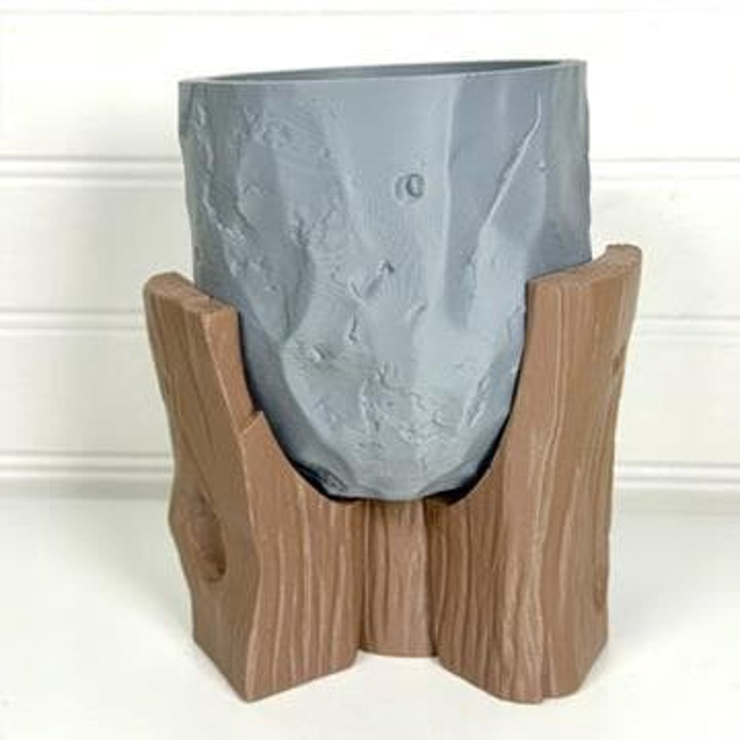 Grotio Cachepot, Indoor Tabletop Planter, Woodland Style Decorative Plant Pot, Tree Stump