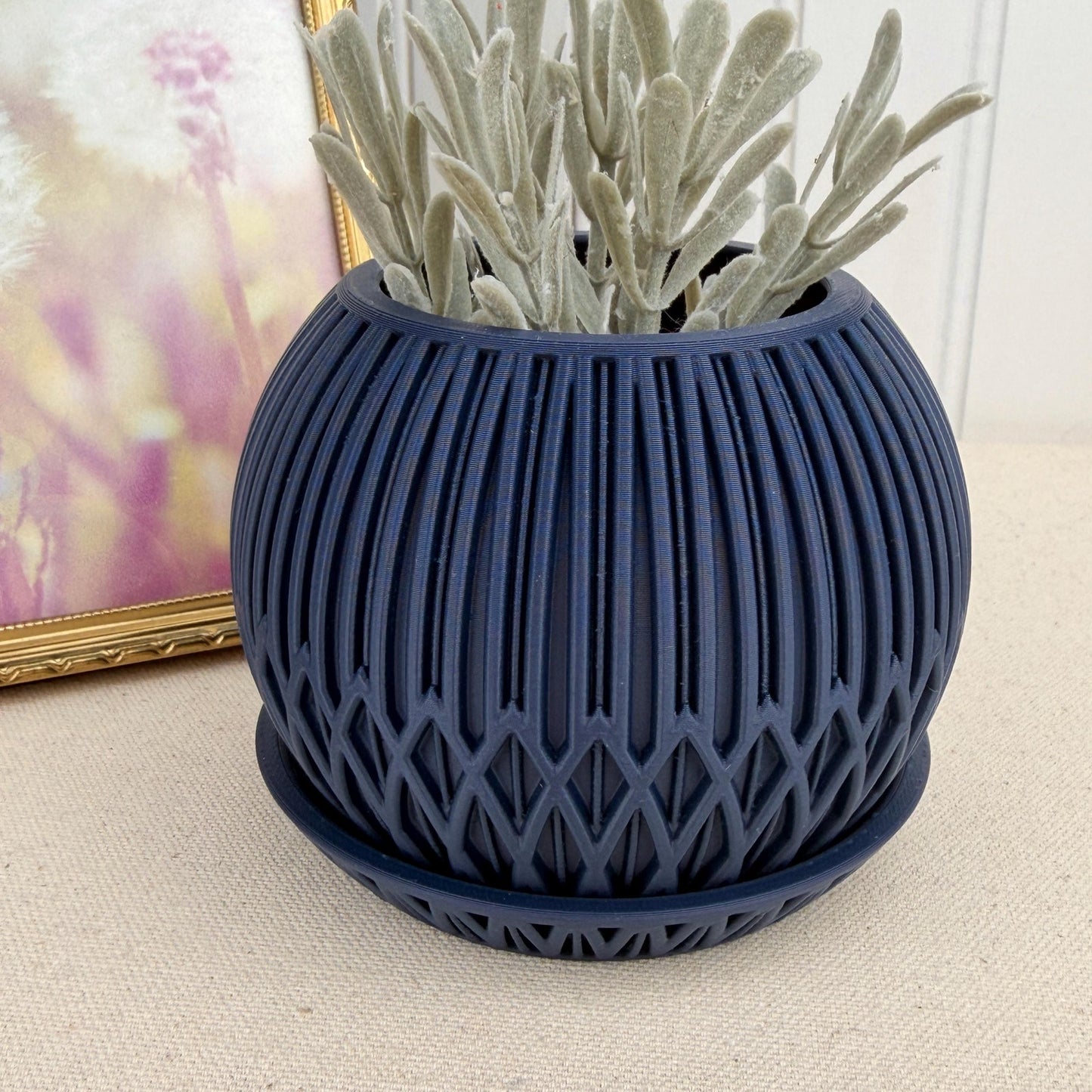 The Zyra Planter, Indoor Flower Pot, Tabletop Planter, Ribbed Lattice Pattern