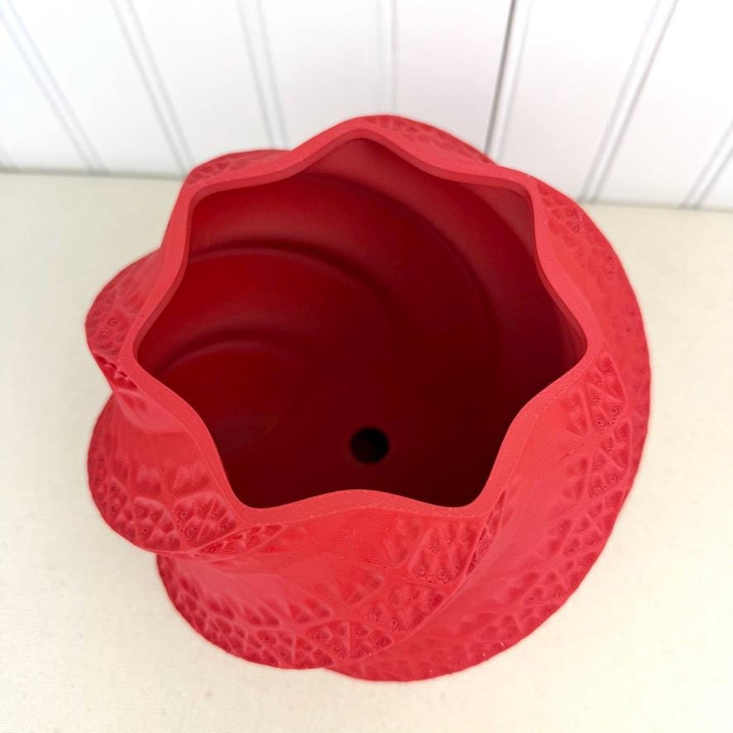 The Shell Planter, Indoor Flower Pot, Tabletop Planter, Spiral Planter