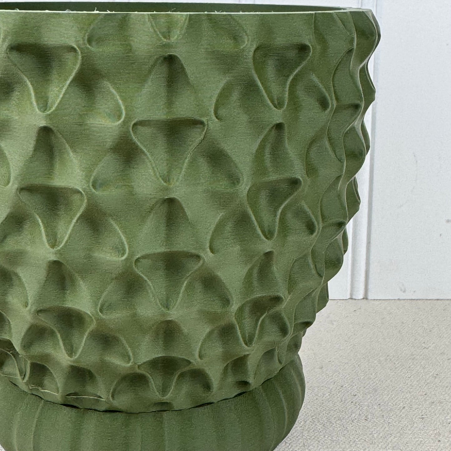 Tri-Wave Planter Pot, Indoor Flower Pot