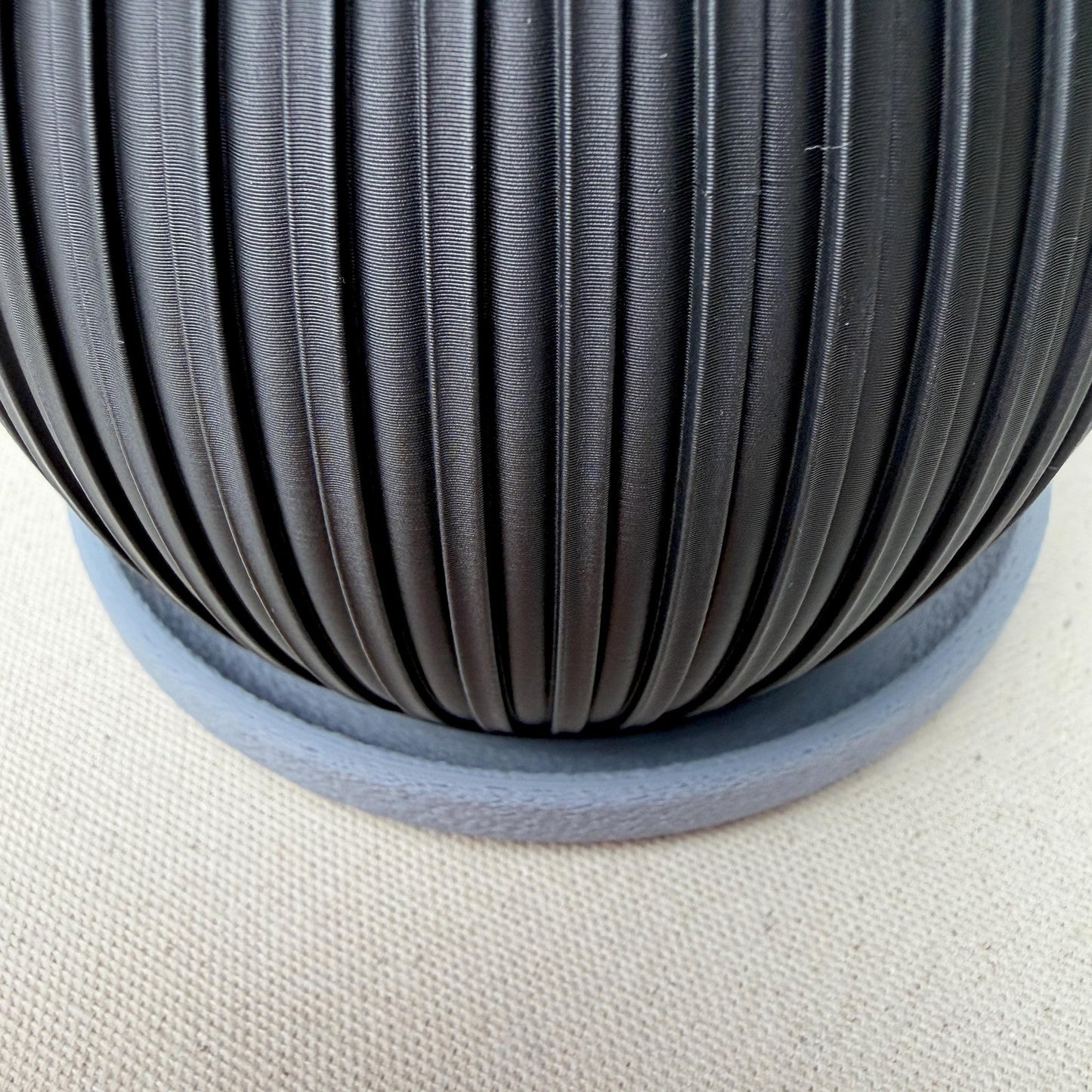 The Halo Planter, Indoor Flower Pot, Tabletop Planter, Ribbed Pattern