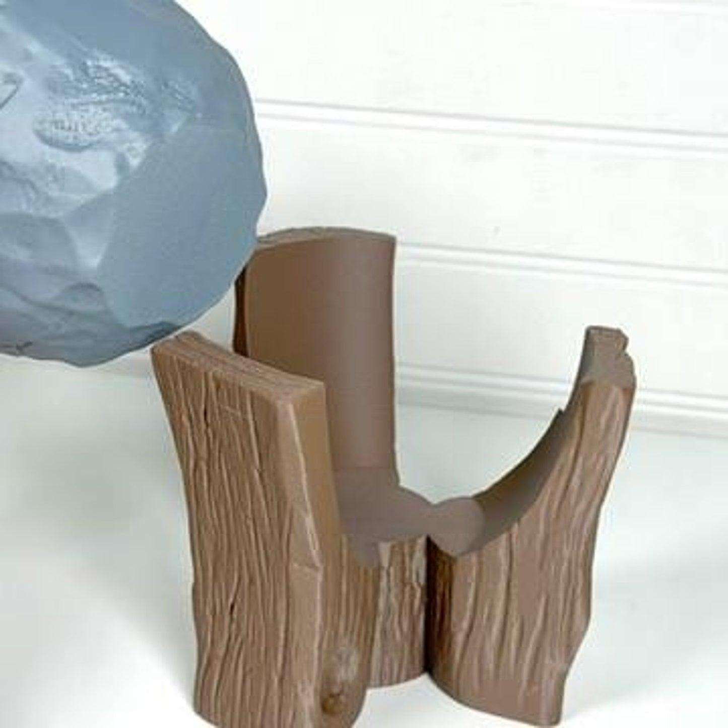 Grotio Cachepot, Indoor Tabletop Planter, Woodland Style Decorative Plant Pot, Tree Stump