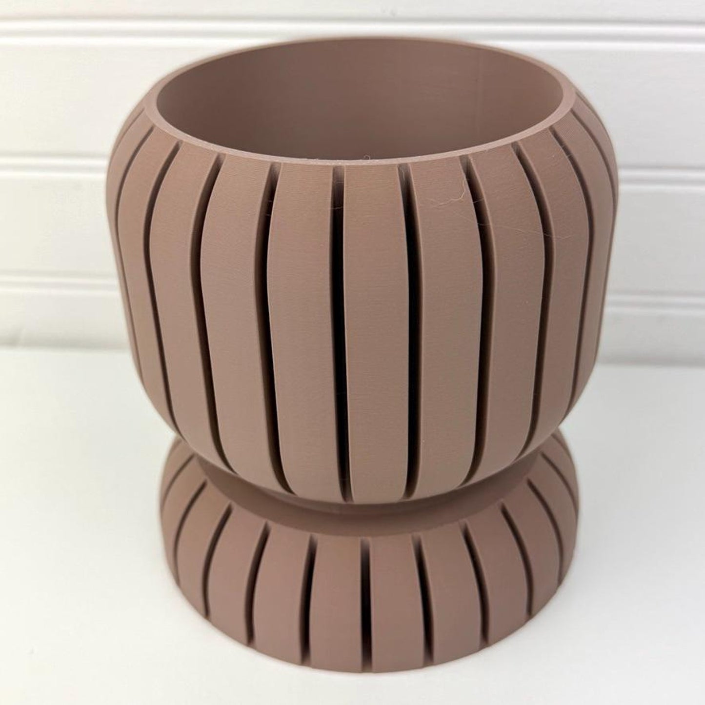 Planter Pot 007, Indoor Plant Pot, Tabletop Planter, Hourglass Inspired