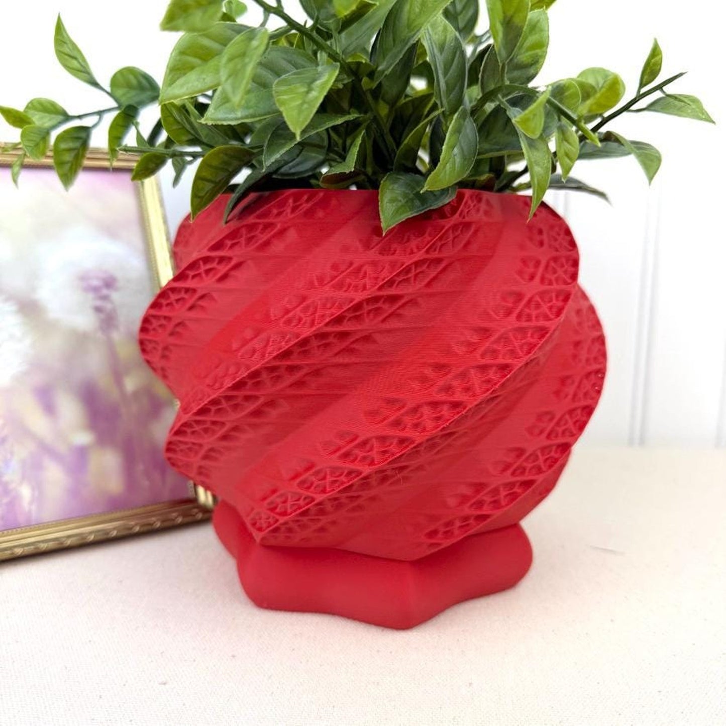 The Shell Planter, Indoor Flower Pot, Tabletop Planter, Spiral Planter