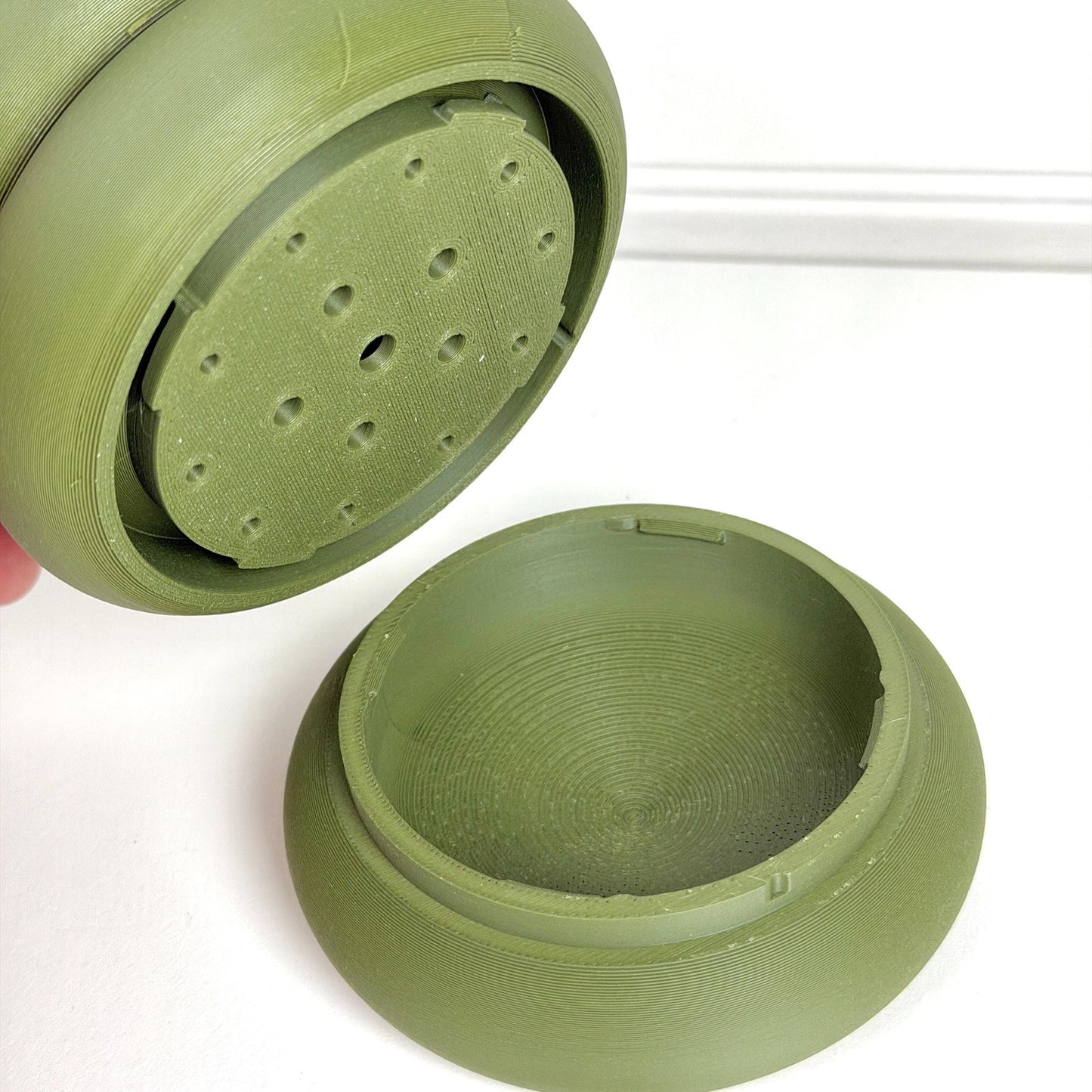Fluxo Planter, Indoor Flower Pot, Tabletop Planter, Stacked Design, Geometric Aesthetic