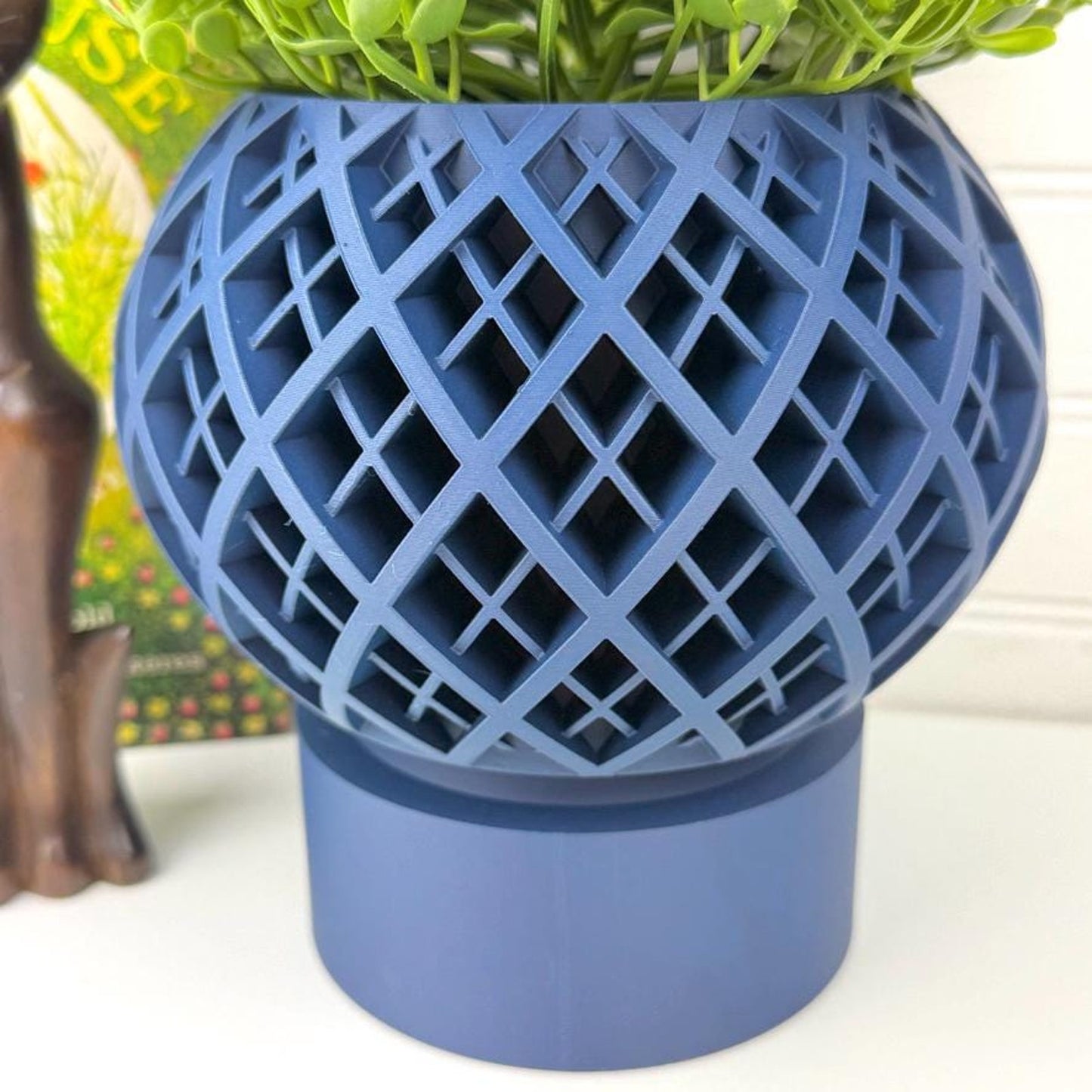 Planter Pot 004, Indoor Plant Pot, Tabletop Planter, Hourglass Inspired