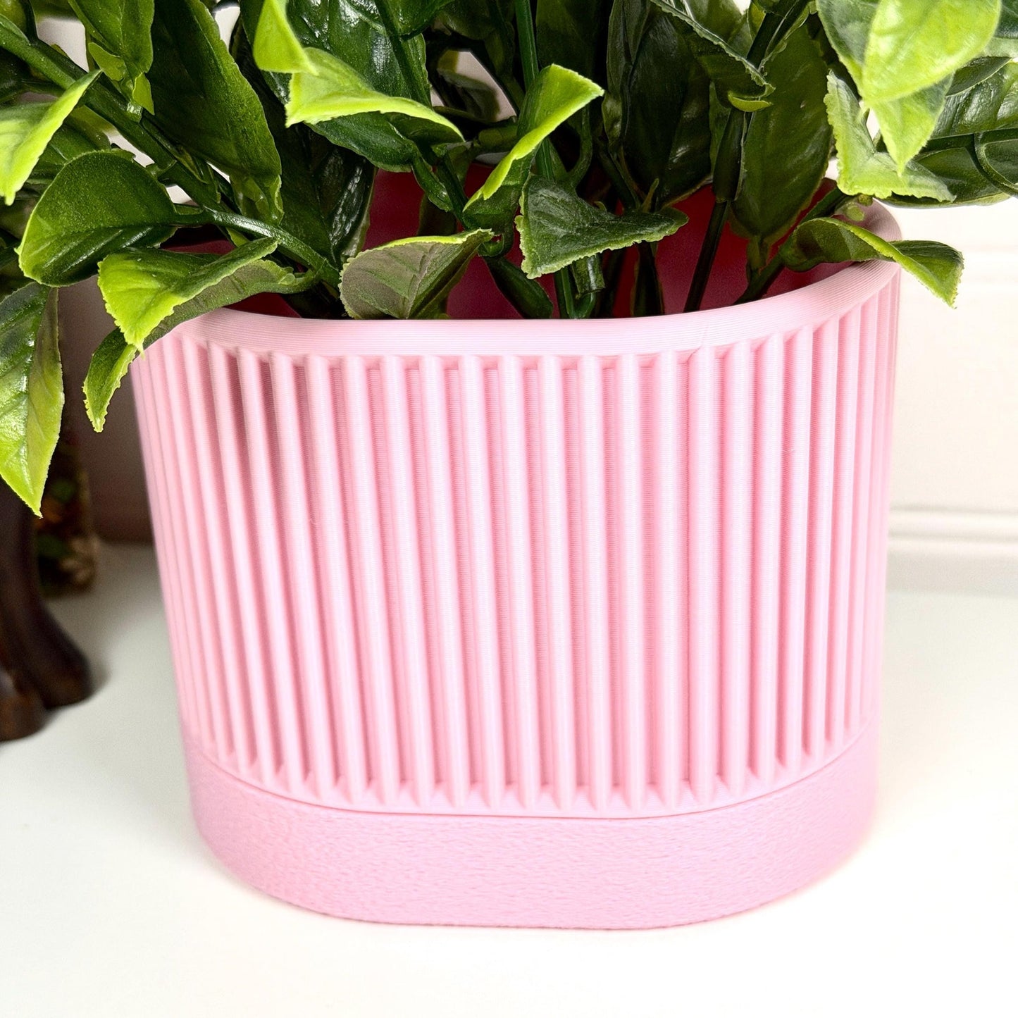 Nisa Planter Small, Indoor Flower Pot, Tabletop Planter, Ribbed Design, Minimalist Style