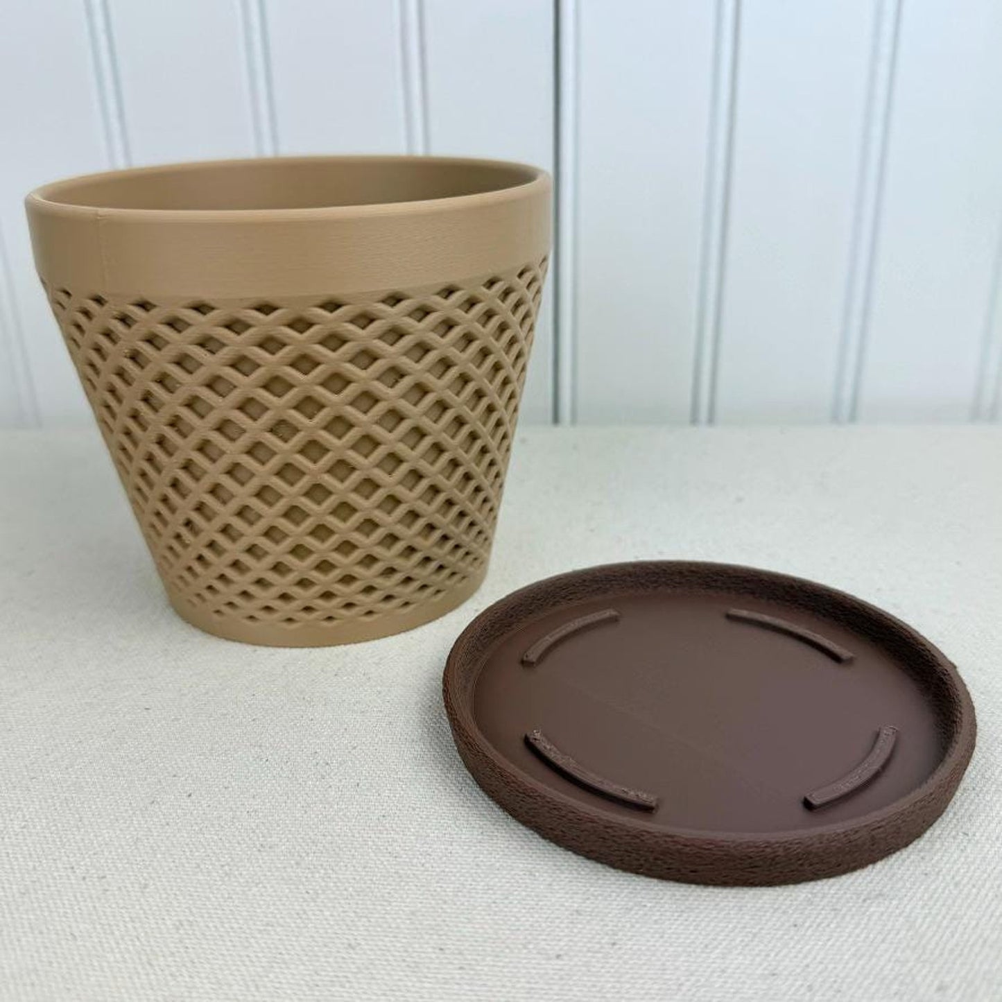 The Delta Planter, Indoor Flower Pot, Tabletop Planter, Lattice Pattern