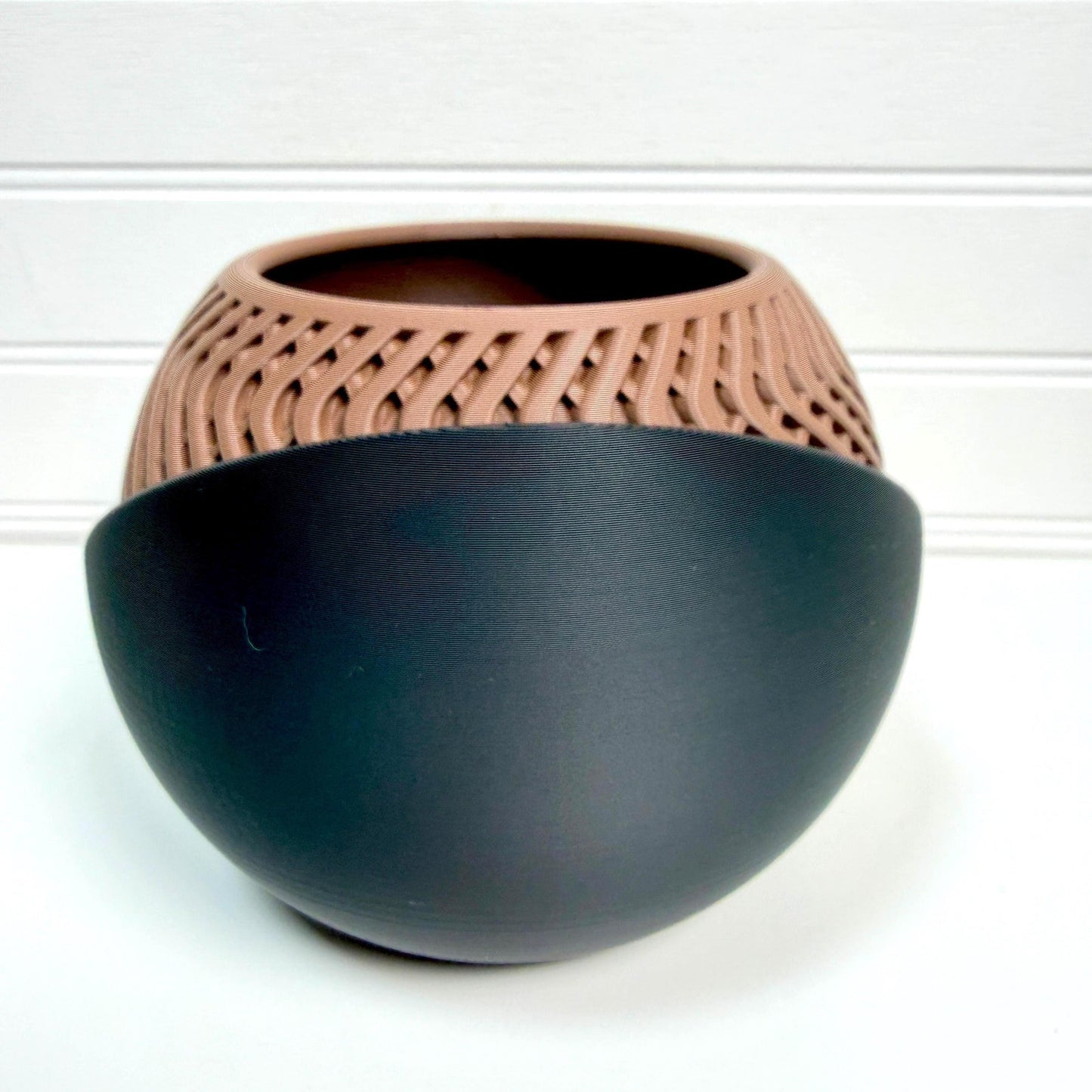 The Blaze Planter, Indoor Flower Pot, Tabletop Planter, Geometric Silhouette, Wrap Around Tray