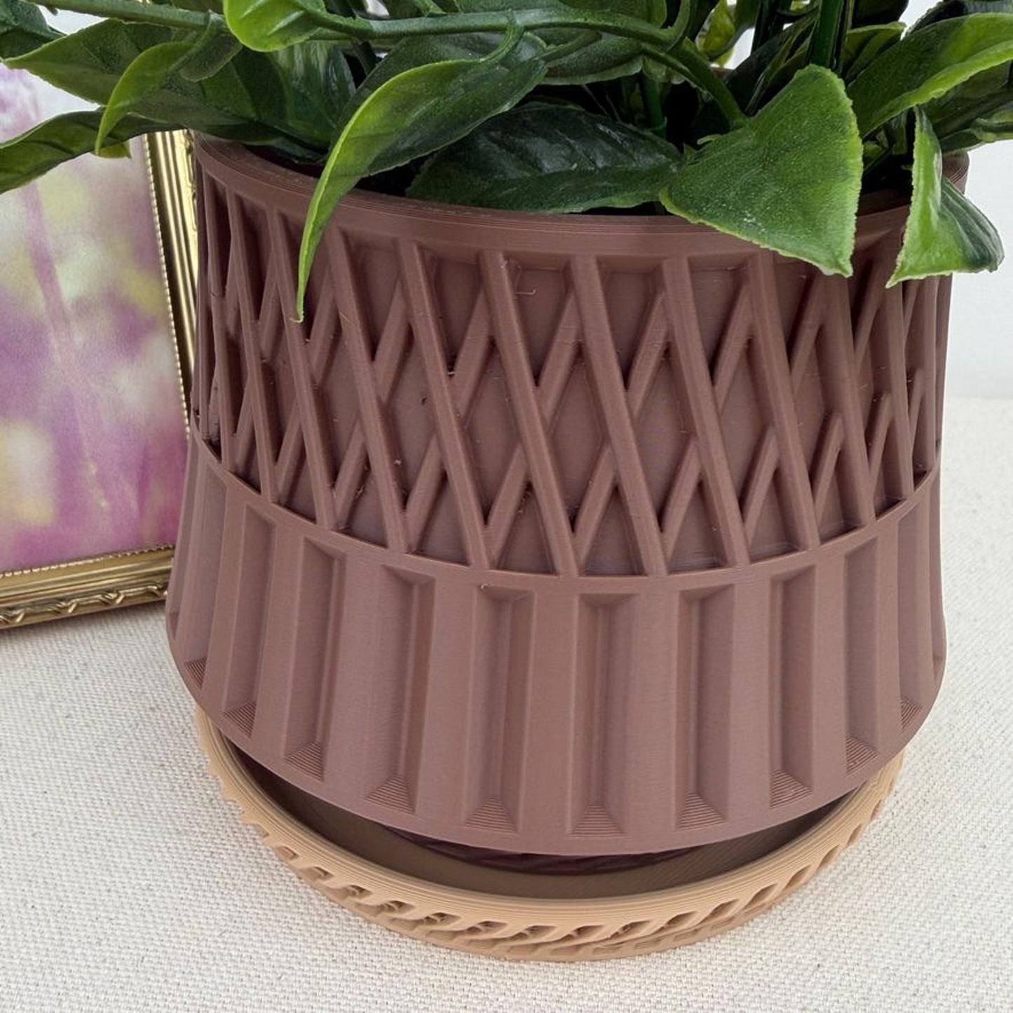 The Axon Planter, Indoor Flower Pot, Tabletop Planter, Layered Design