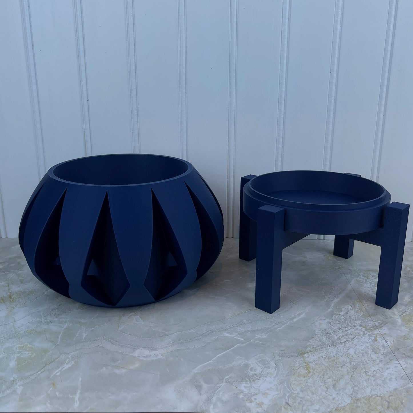 Indoor Flower Pot, The Moki Planter Pot with Stand