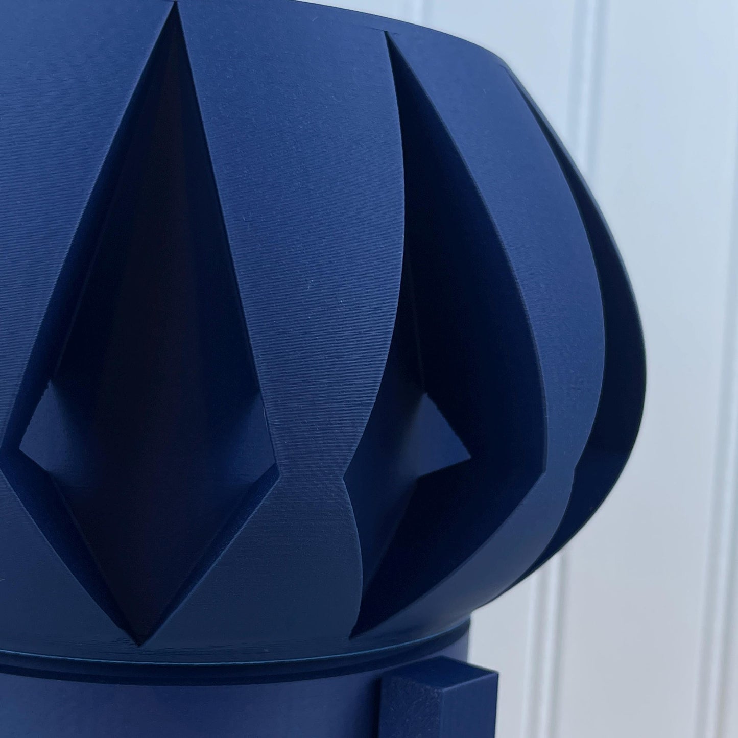 Indoor Flower Pot, The Moki Planter Pot with Stand