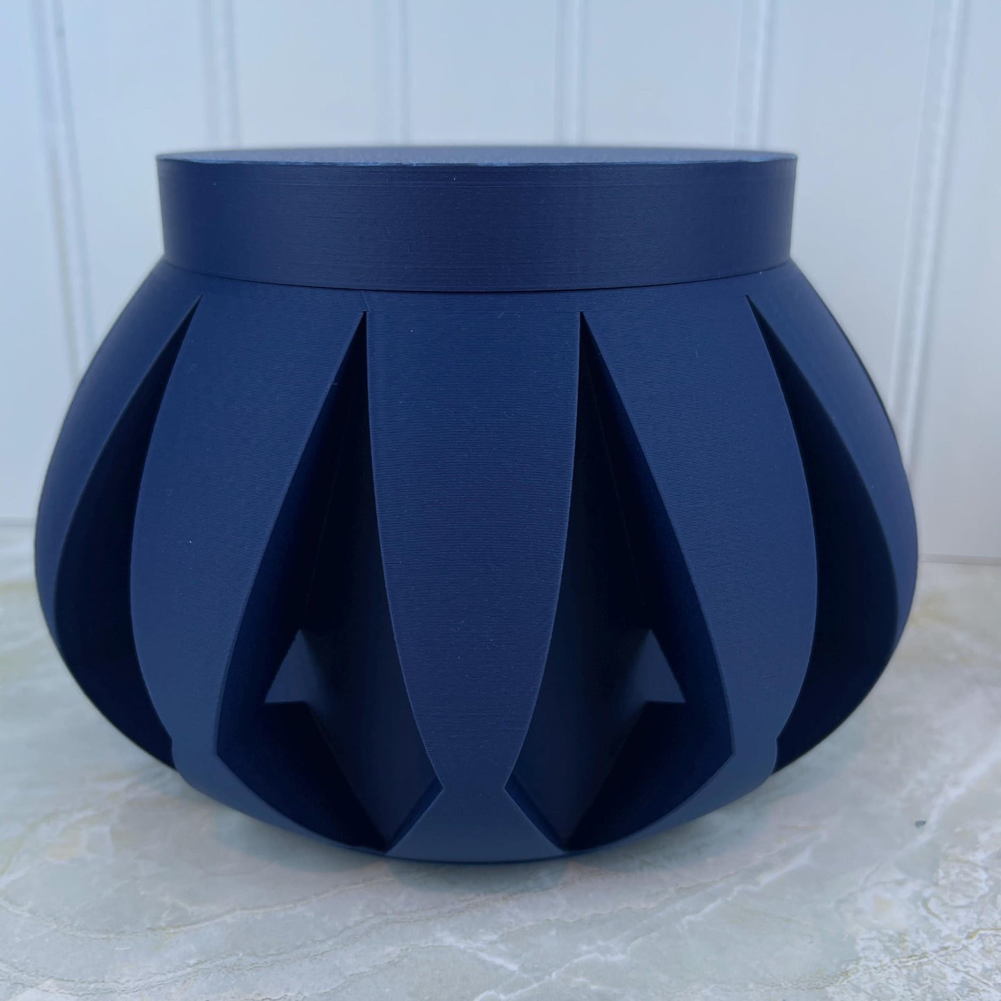 Indoor Flower Pot, The Moki Planter Pot with Stand
