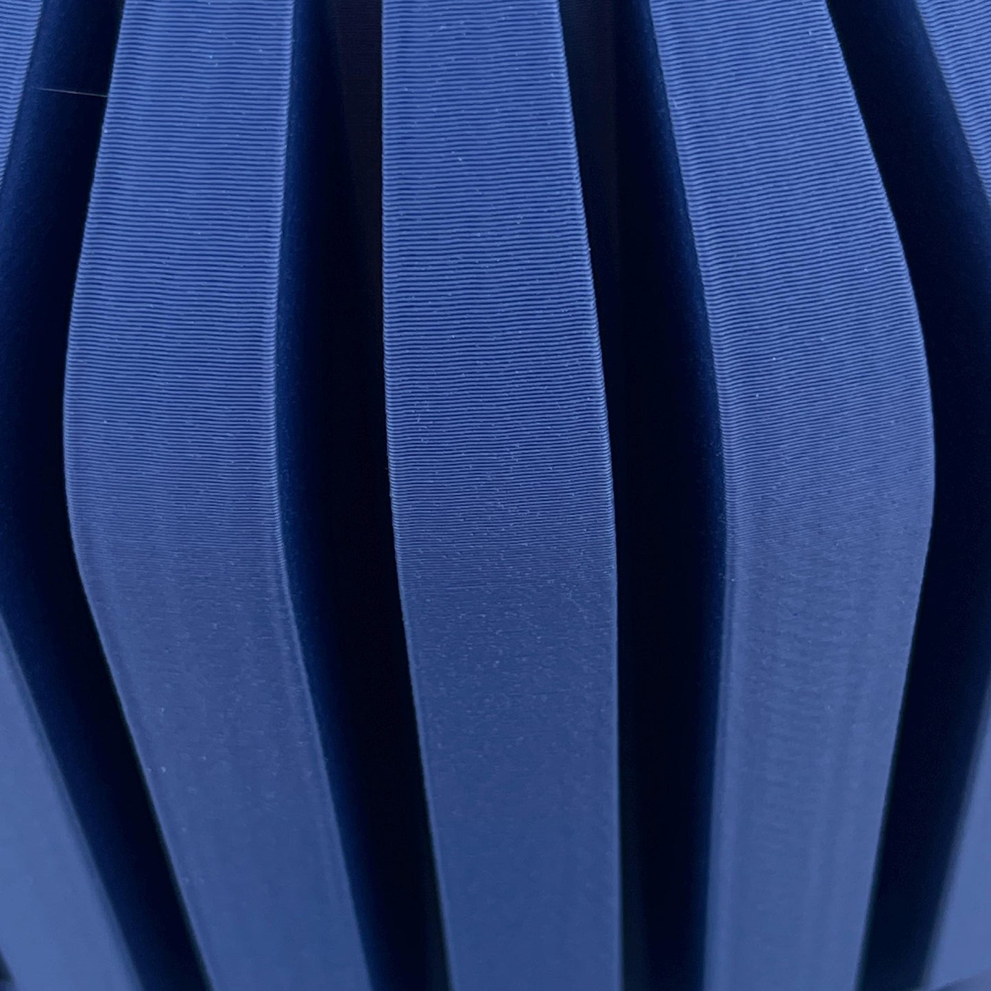 The Vaki Planter, Indoor Flower Pot, Tabletop Planter