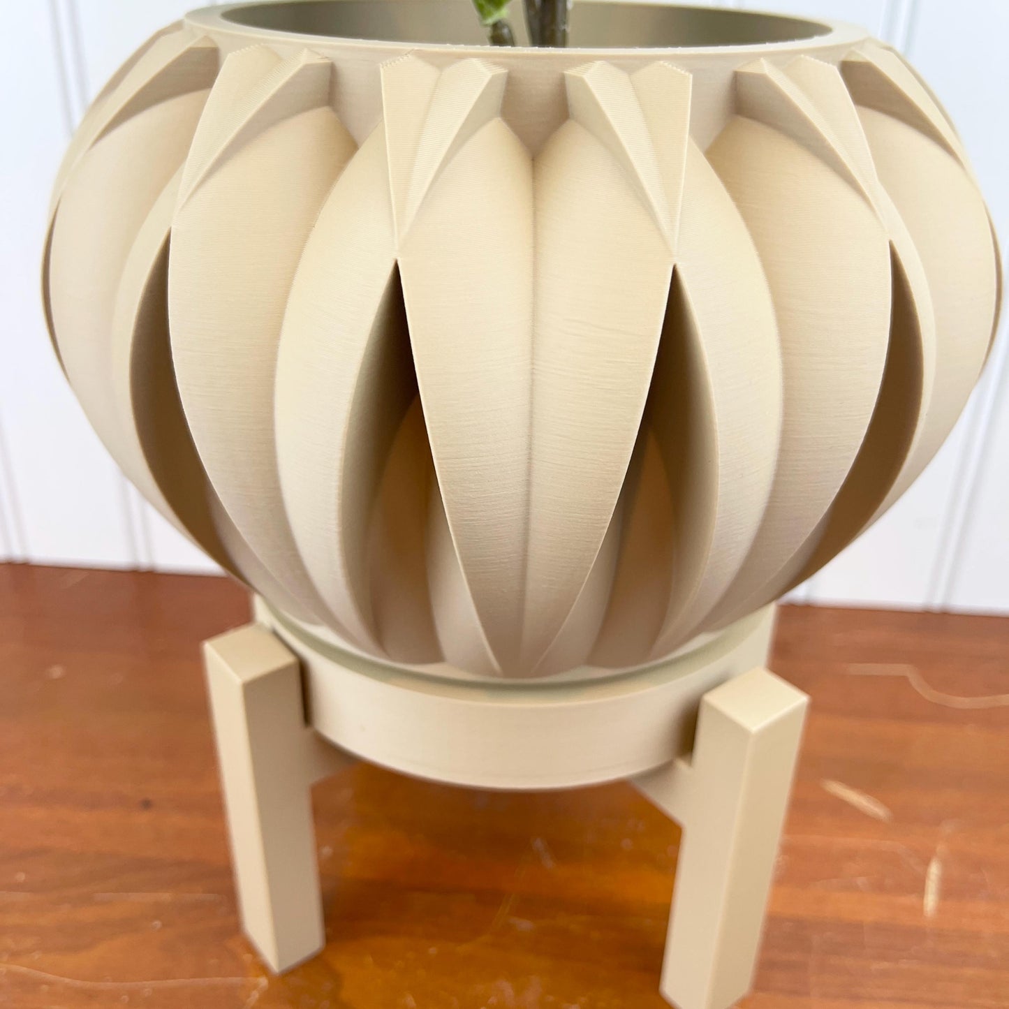 Unique Modern Indoor Flower Pot, Halden Planter Pot, Houseplants, Indoor Planter w/ Drainage Hole and Drip Tray, , Ecofriendly