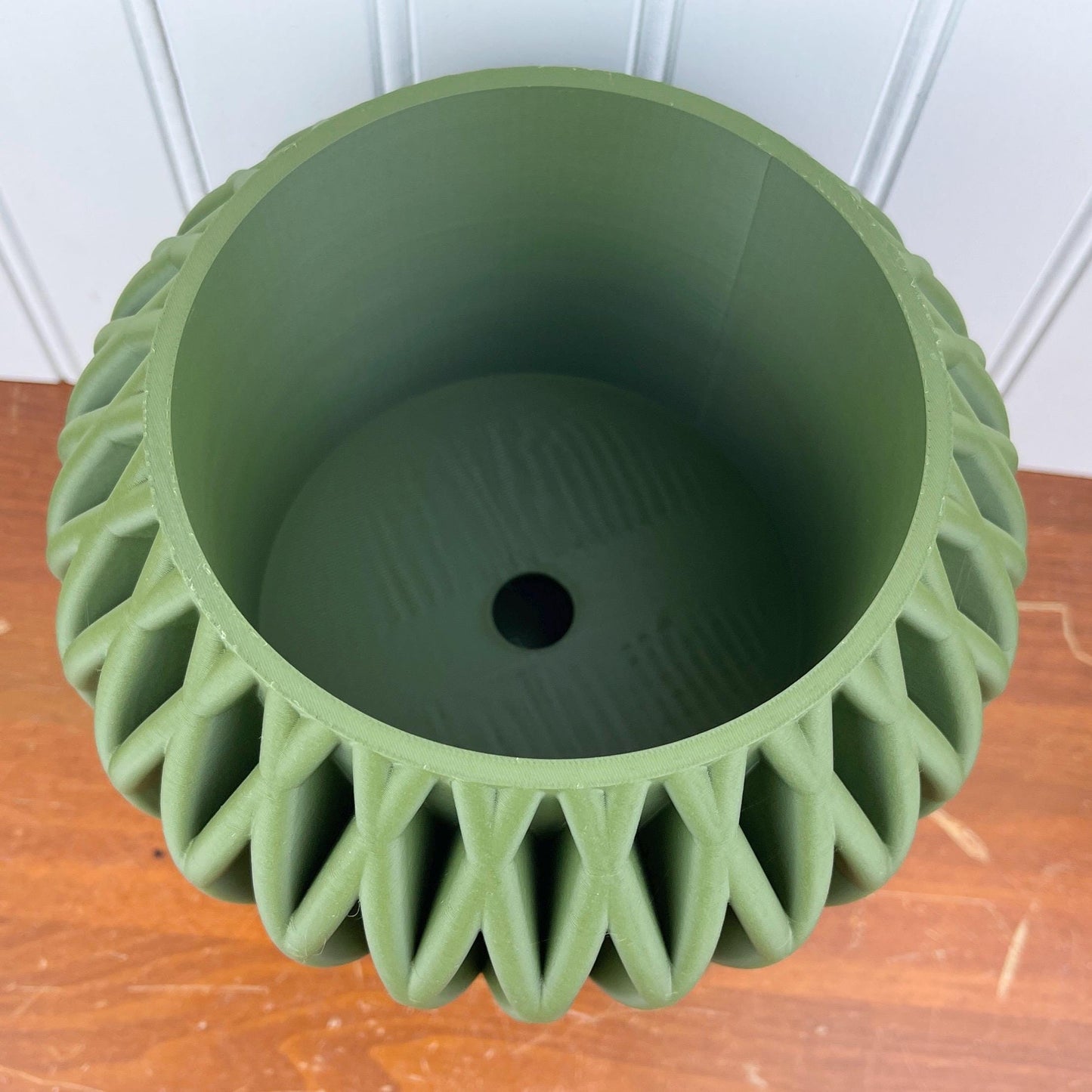 The Maka Planter Pot, Indoor Flower Pot, Tabletop Planter