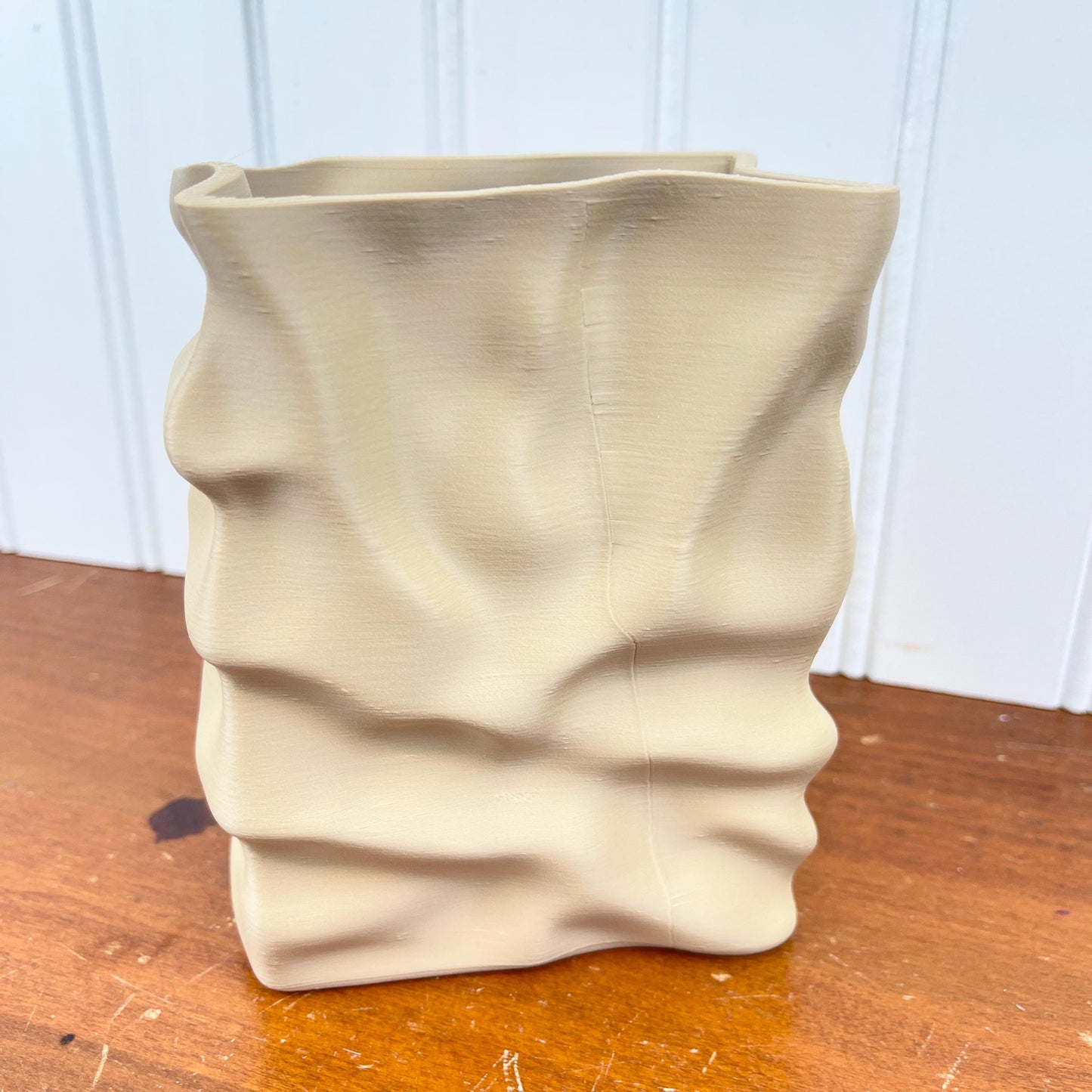 Papur C Vase, Paper Bag Sack Vase, Flower Vase, Crumpled Sack Vase