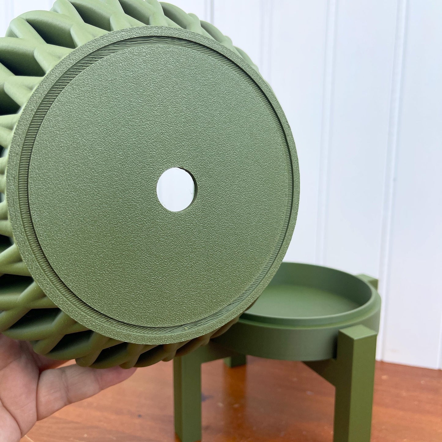 The Maka Planter Pot, Indoor Flower Pot, Tabletop Planter