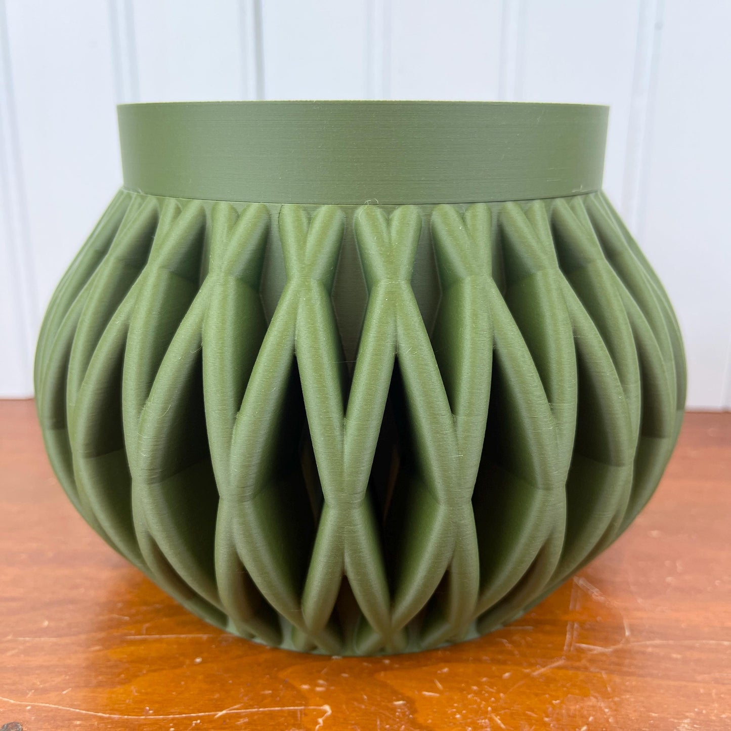 The Maka Planter Pot, Indoor Flower Pot, Tabletop Planter
