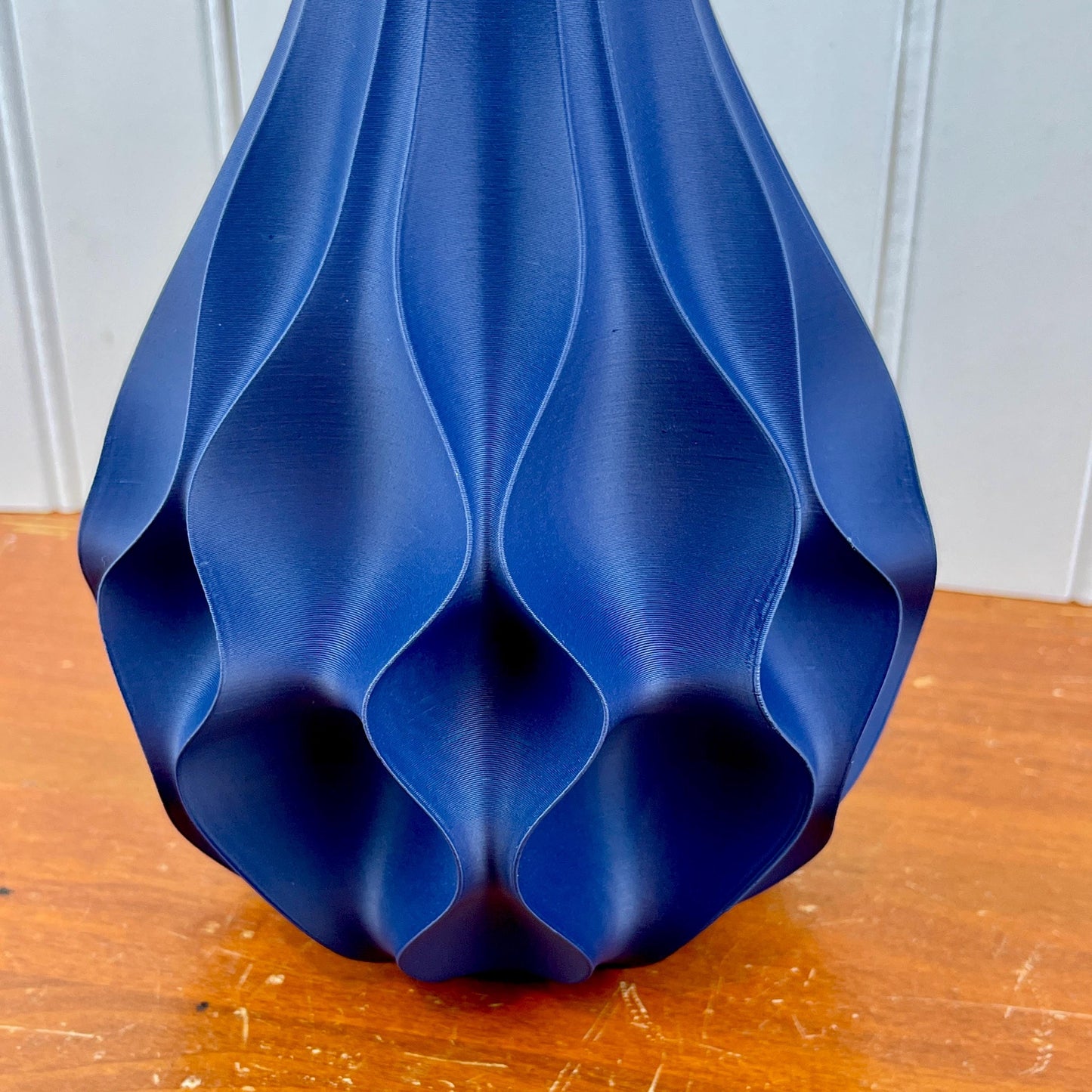 Modern  Vase, Abyssal Flower Vase, Multiple Colors