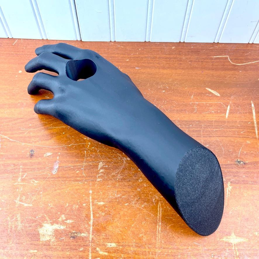 VinoGrace,  Hand Sculpture Wine Bottle Holder, Cantilever Bottle Holder