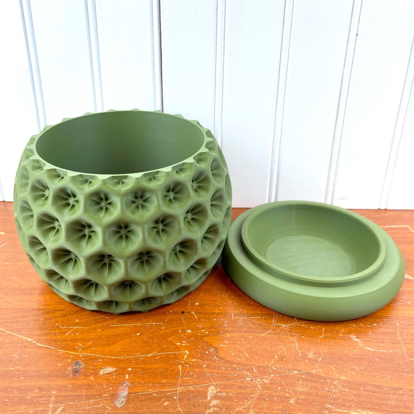 Modern Geometric Planter with Drainage Tray, Starry Planter Pot, Modern Succulent & Houseplant Pot, Honeycomb Design