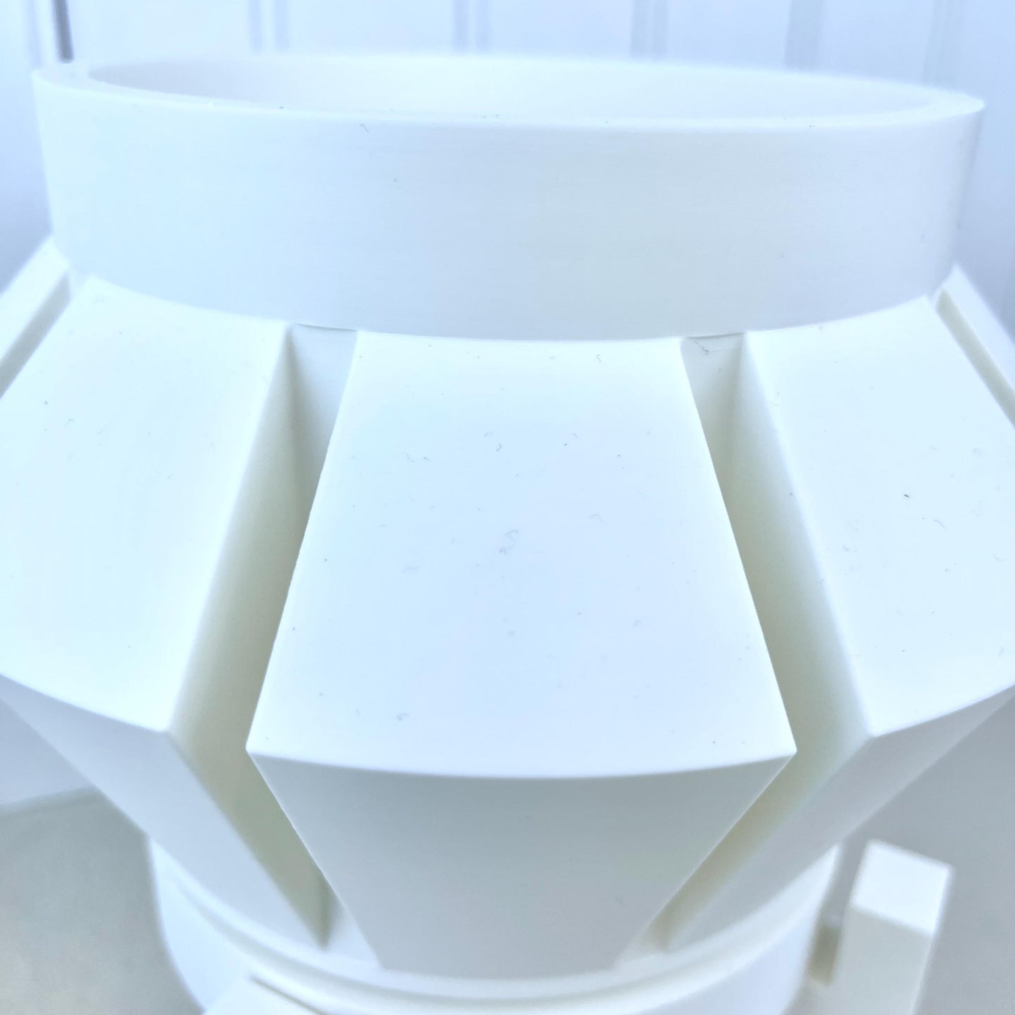 Geometric Indoor Planter Pot, Erno Planter Pot, Indoor Flower Pot, Modern Decorative Plant Pot with Drainage Tray and Stand