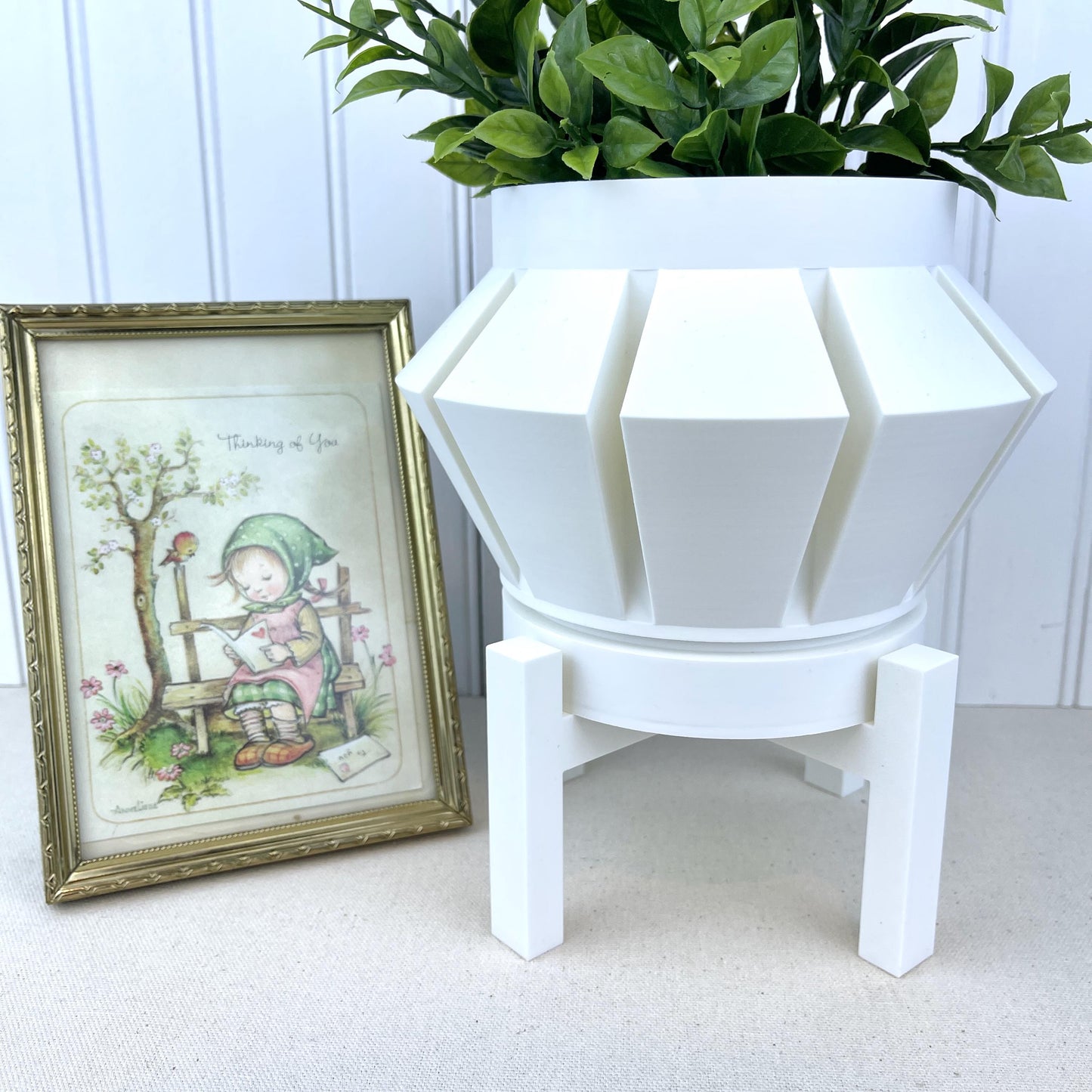 Geometric Indoor Planter Pot, Erno Planter Pot, Indoor Flower Pot, Modern Decorative Plant Pot with Drainage Tray and Stand