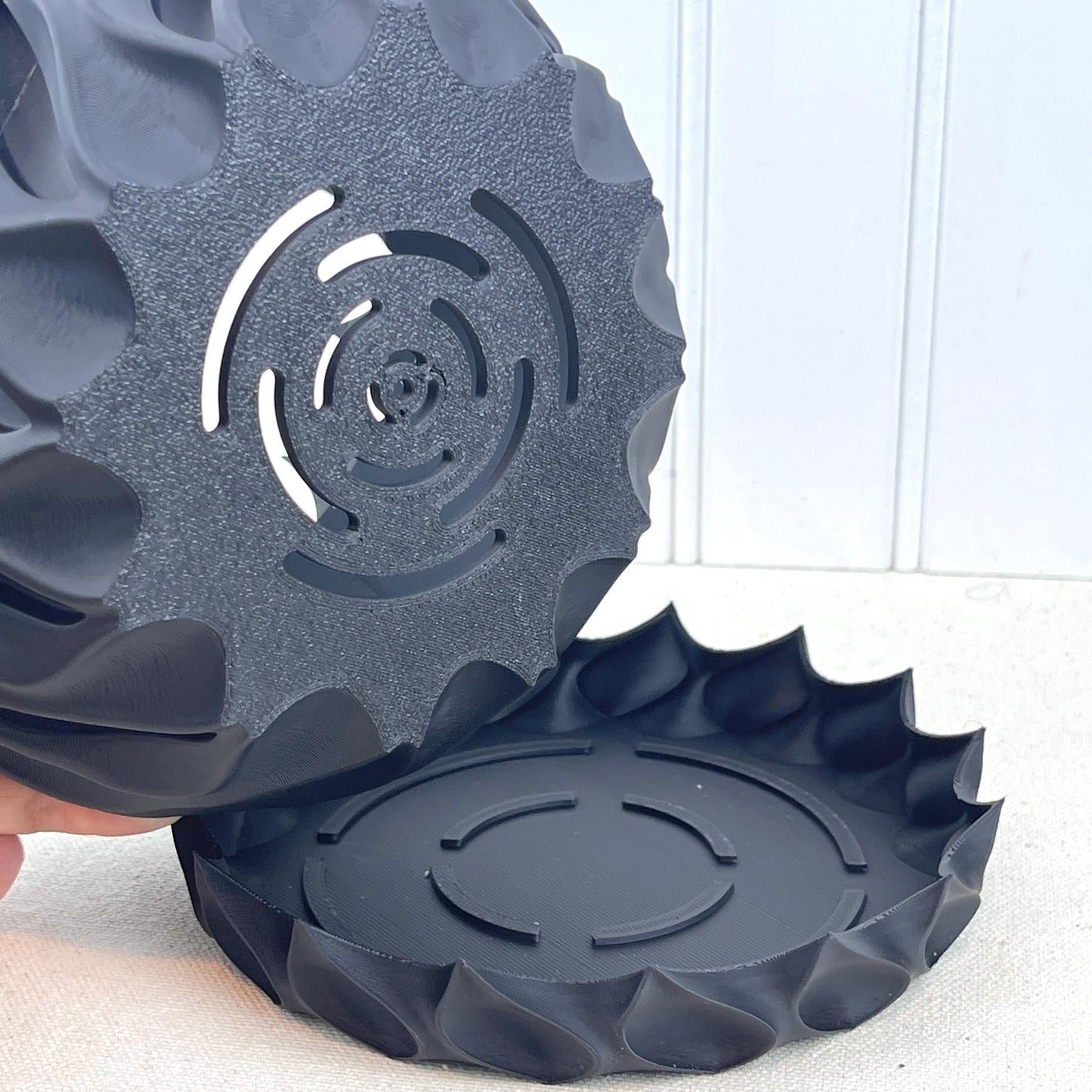 Twisted Planter Pot, Small Indoor Flower Pot