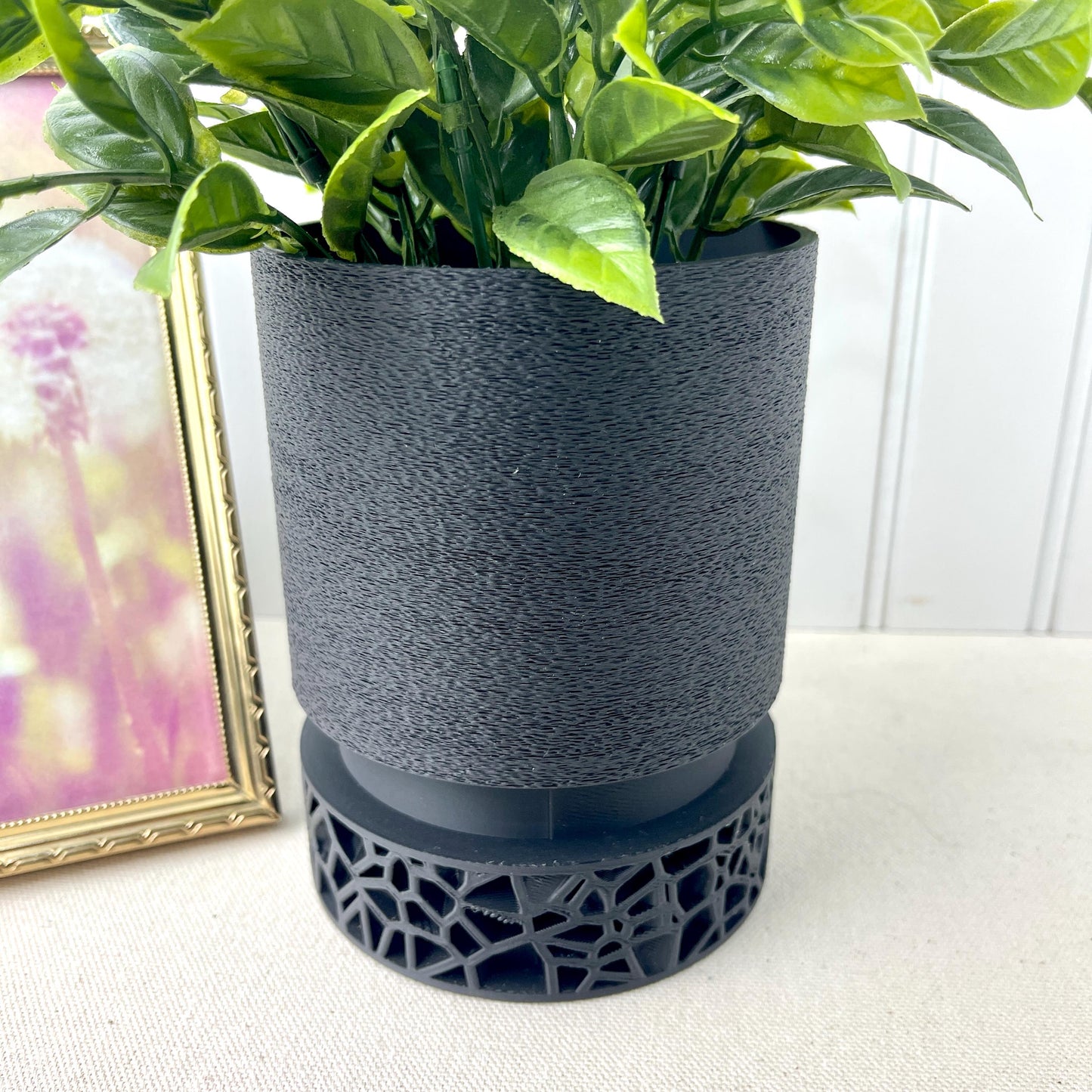 Modern Indoor Planter Pot, Vori Planter Pot 02, Planter with Decorative Base, Textured Flower Pot