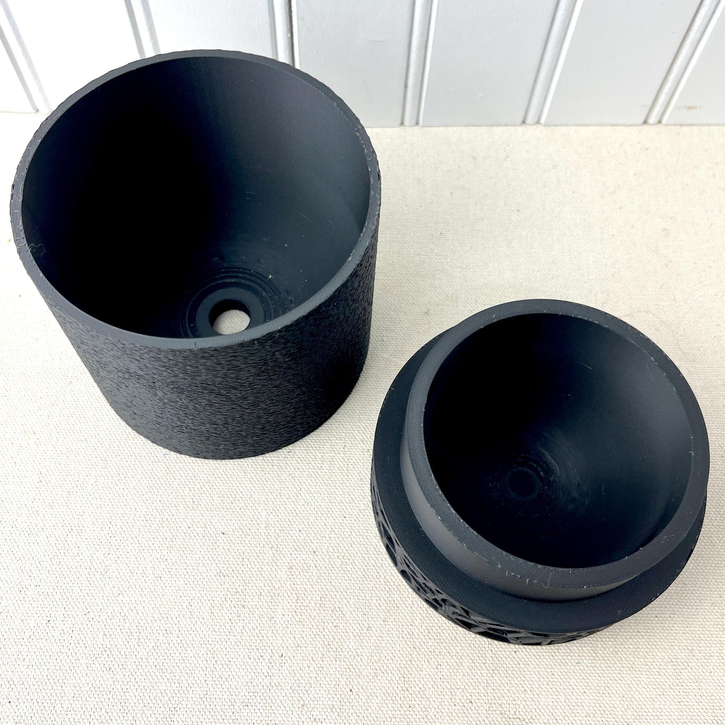 Modern Indoor Planter Pot, Vori Planter Pot 02, Planter with Decorative Base, Textured Flower Pot