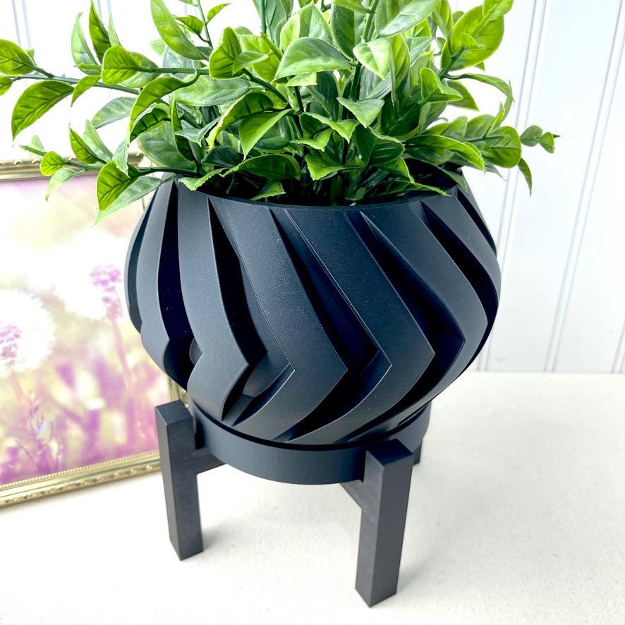 Geometric Indoor Planter Pot, Manse Planter Pot, Indoor Flower Pot, Swirl Chevron Design