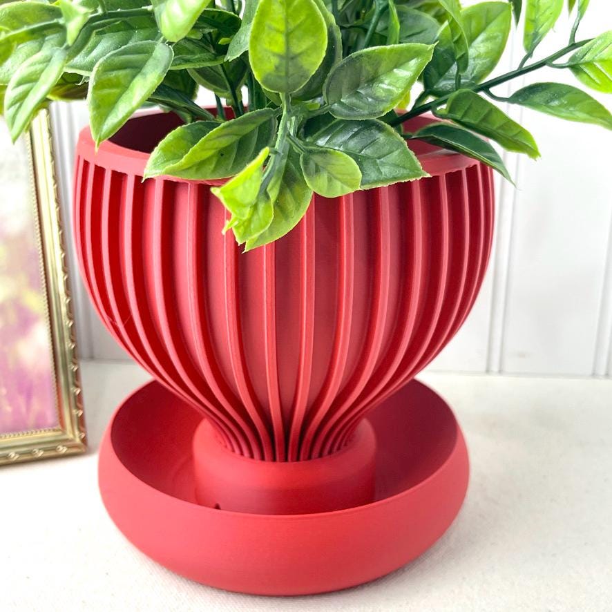 Modern Geometric Planter Pot, Yin Planter Pot, Small Indoor Flower Pot, Modern Planter with Saucer